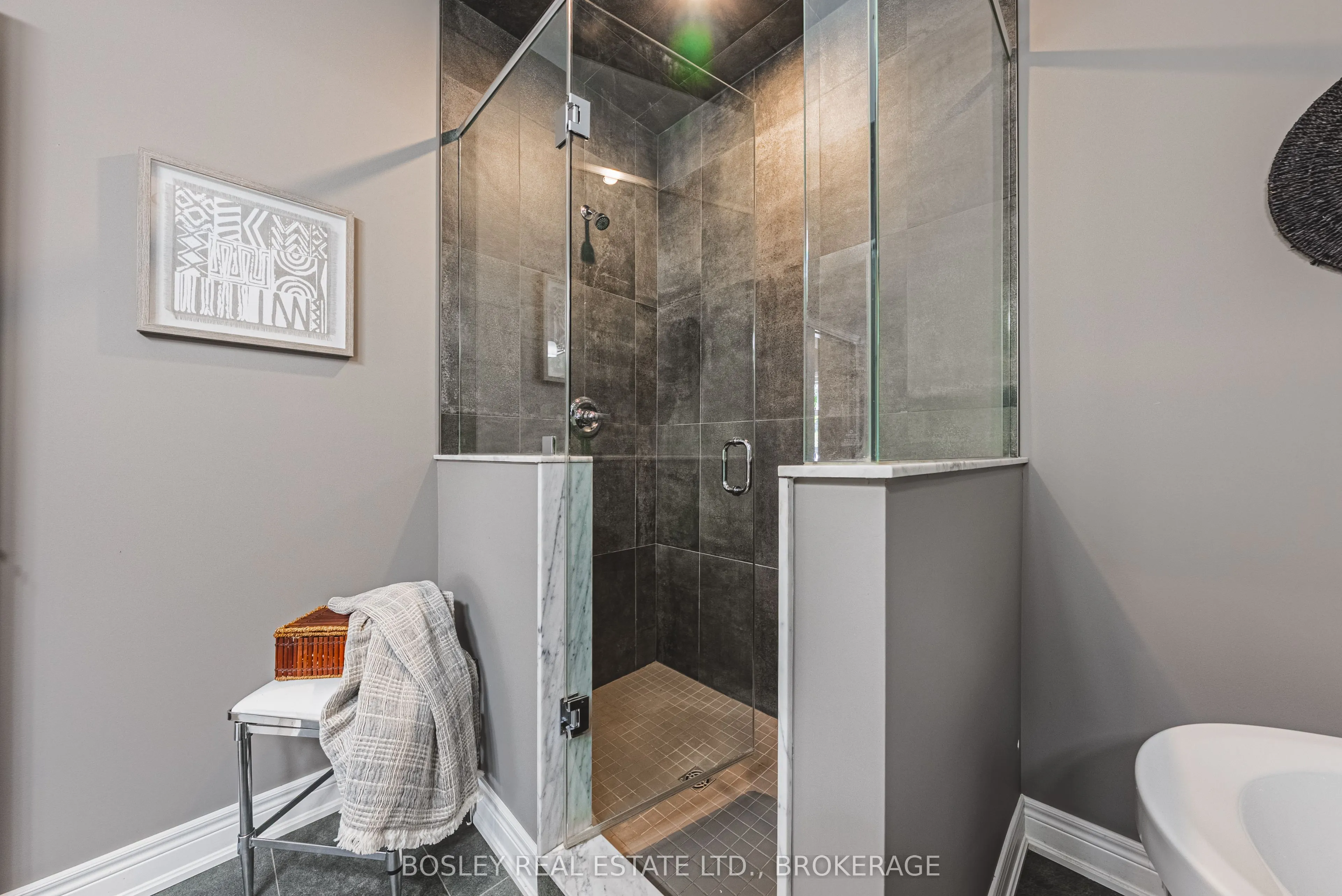 2848 King Street, #10