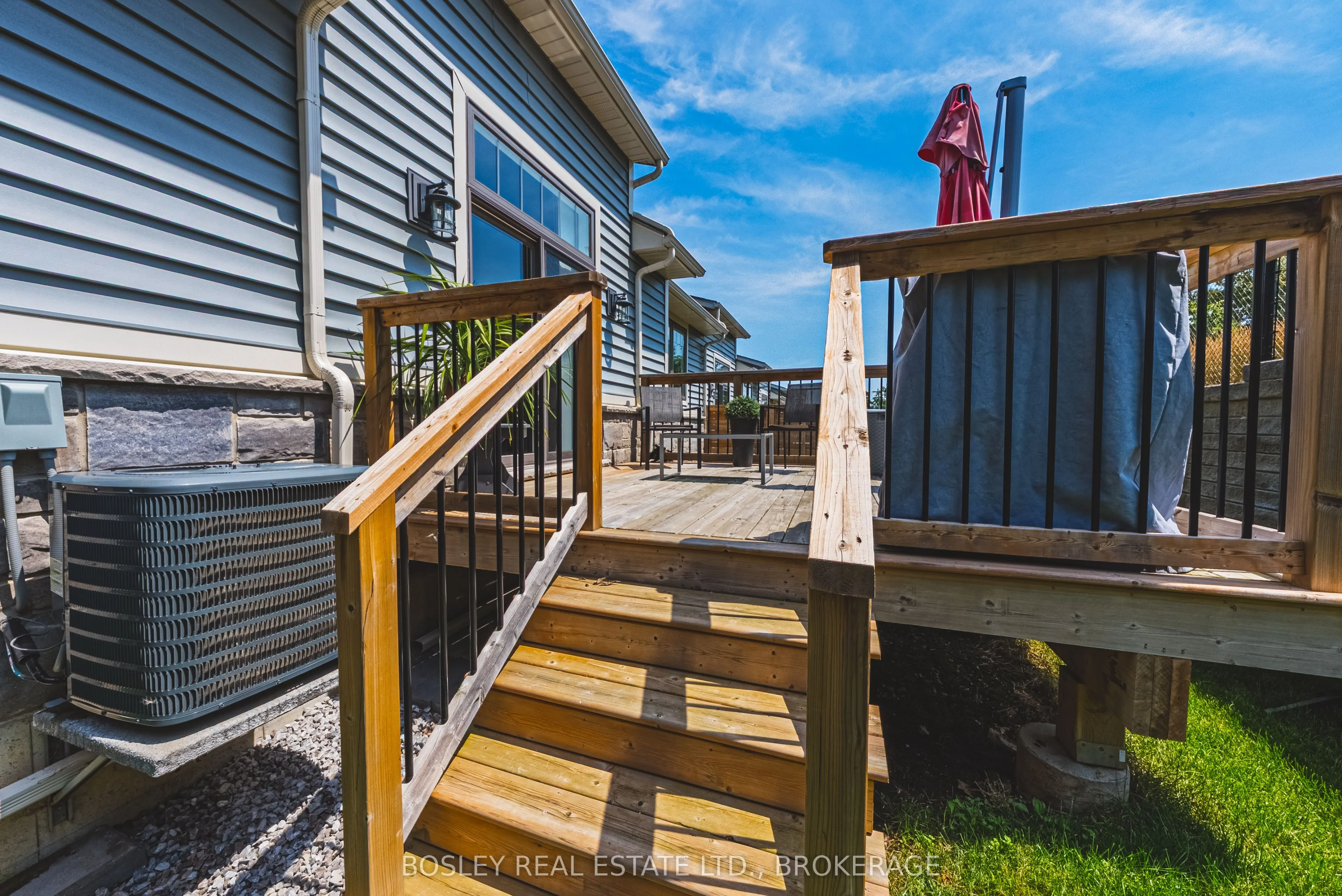2848 King Street, #10