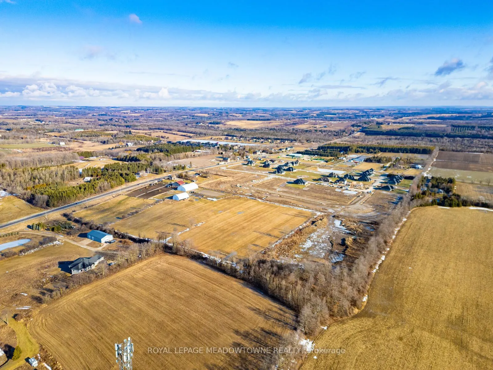 8863 Wellington 124 Road