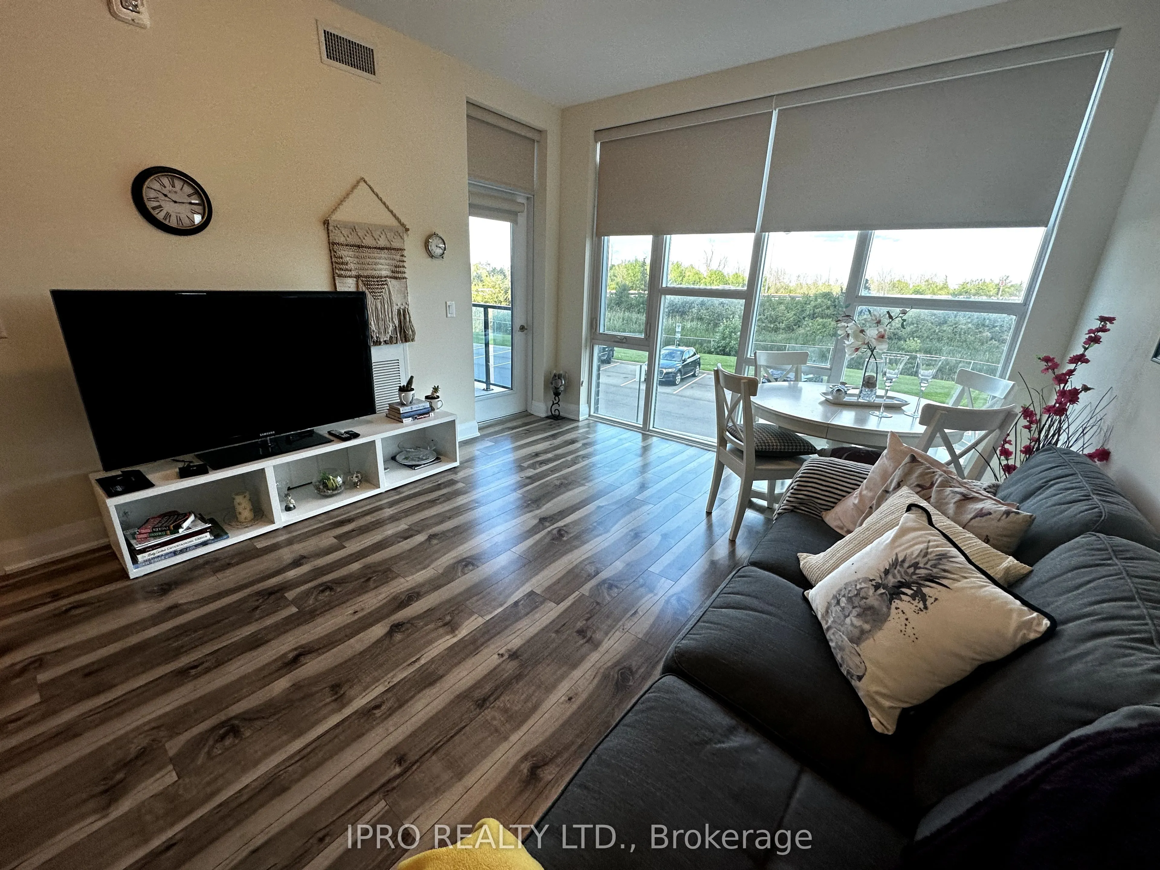 16 CONCORD Place, #217