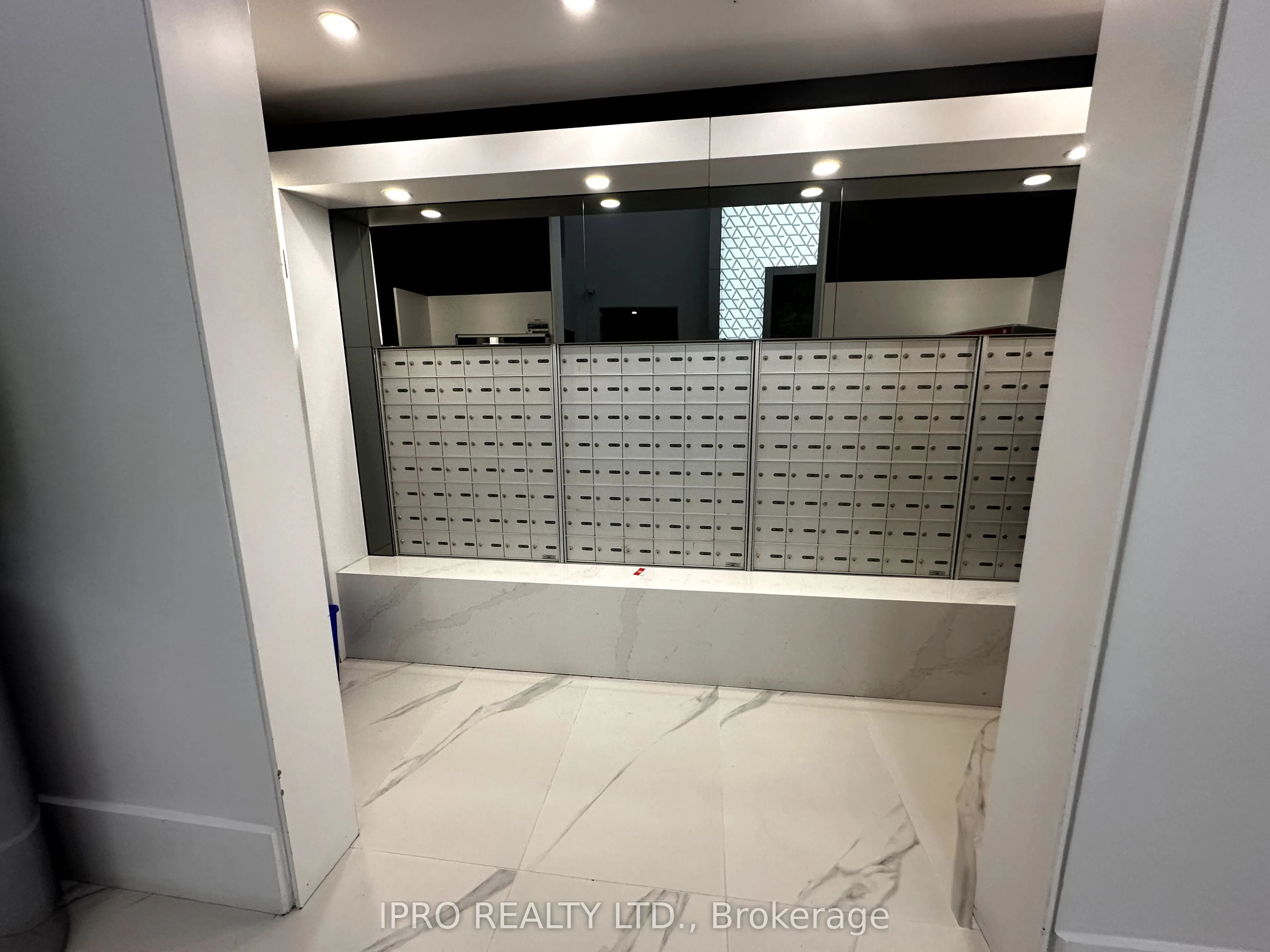 16 CONCORD Place, #217