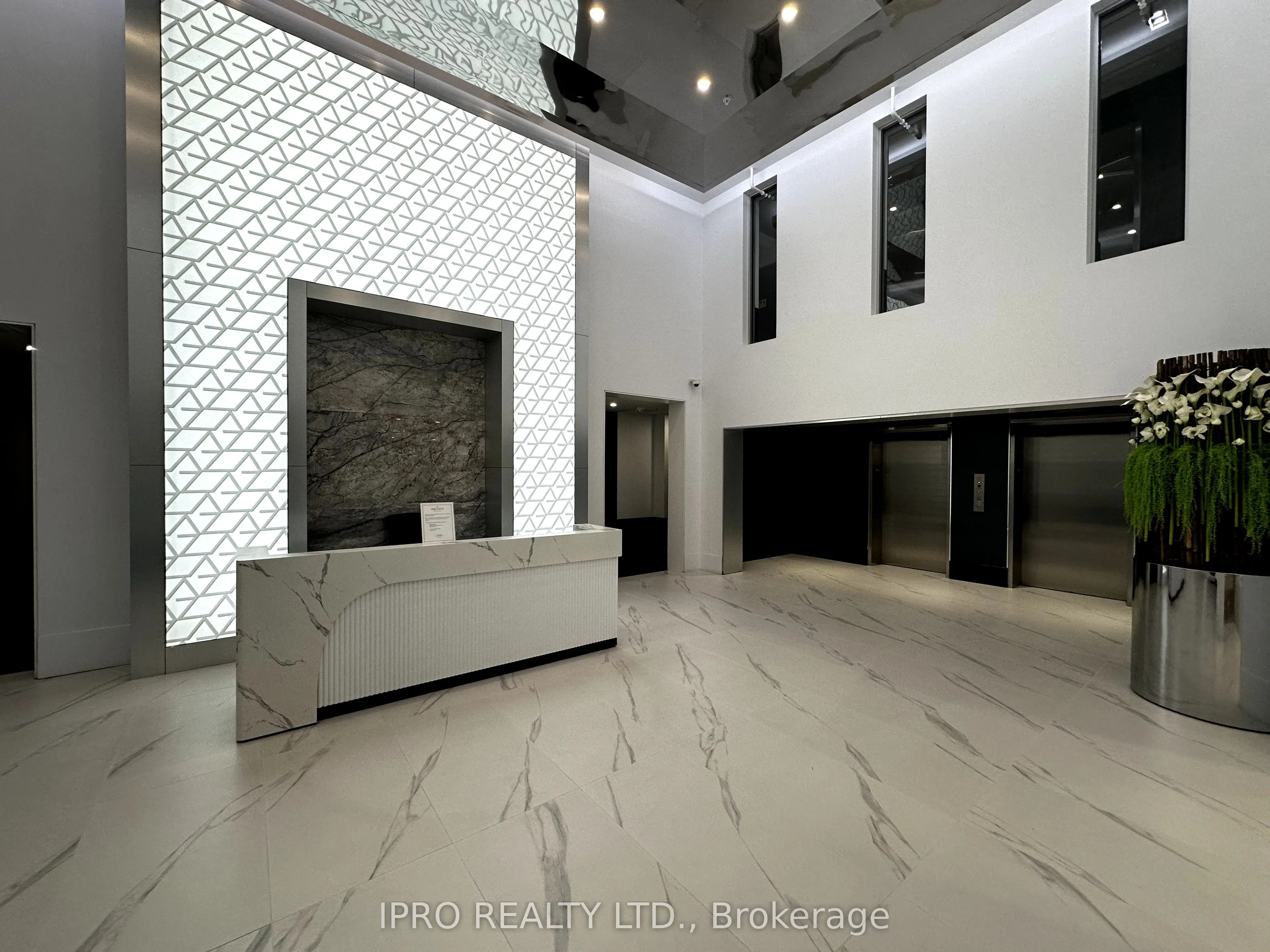 16 CONCORD Place, #217