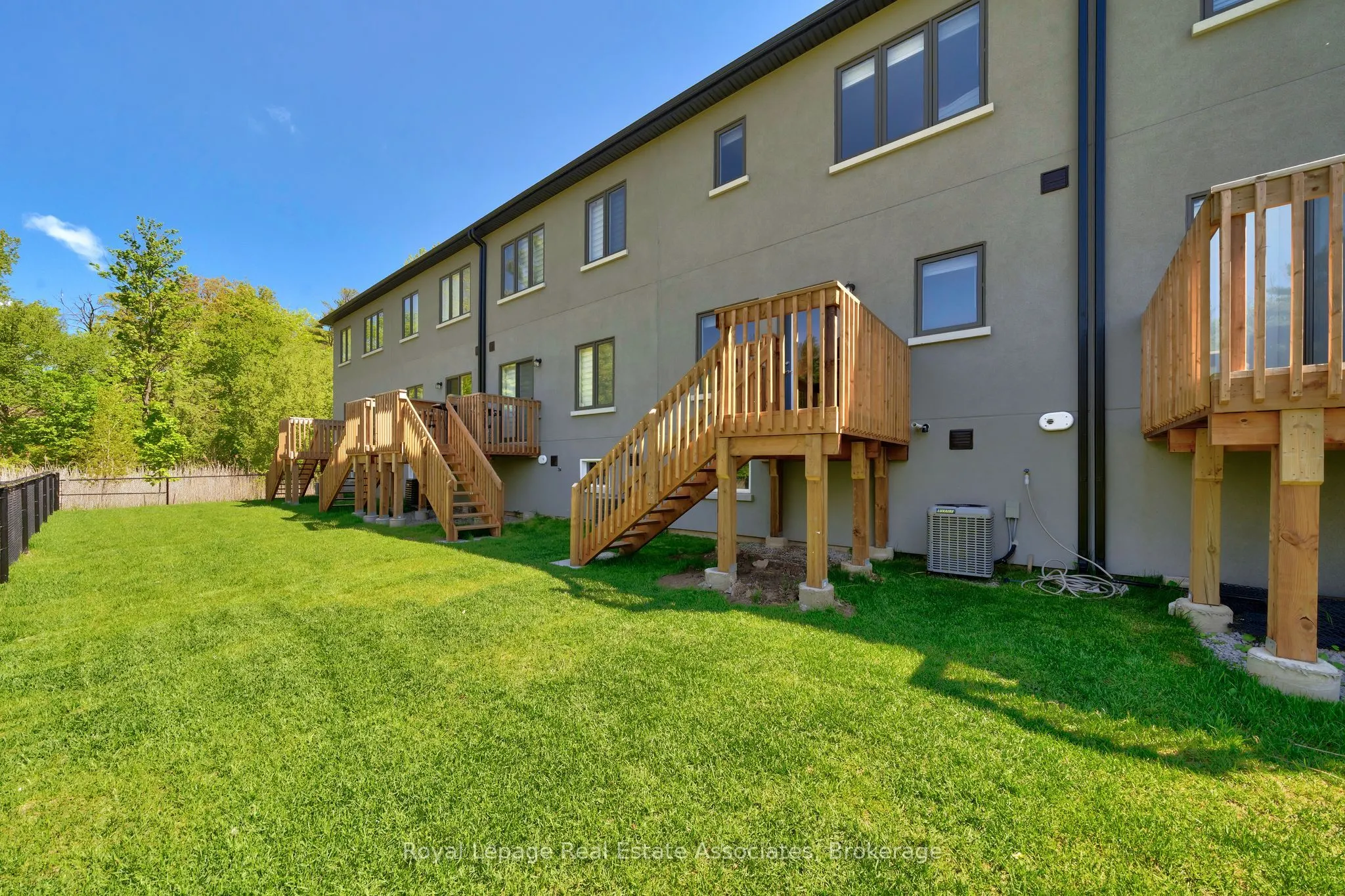 305 Garner Road W, #85