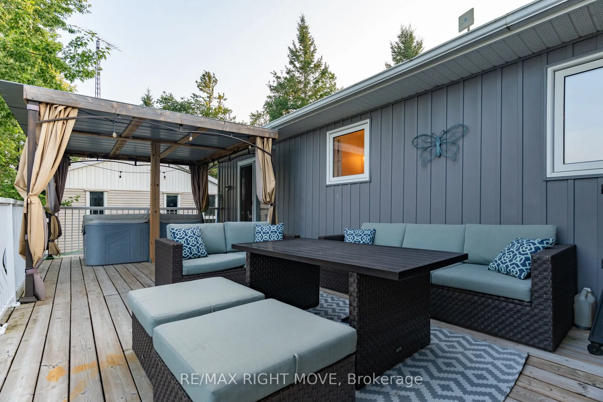 35 Cedar Bay Road