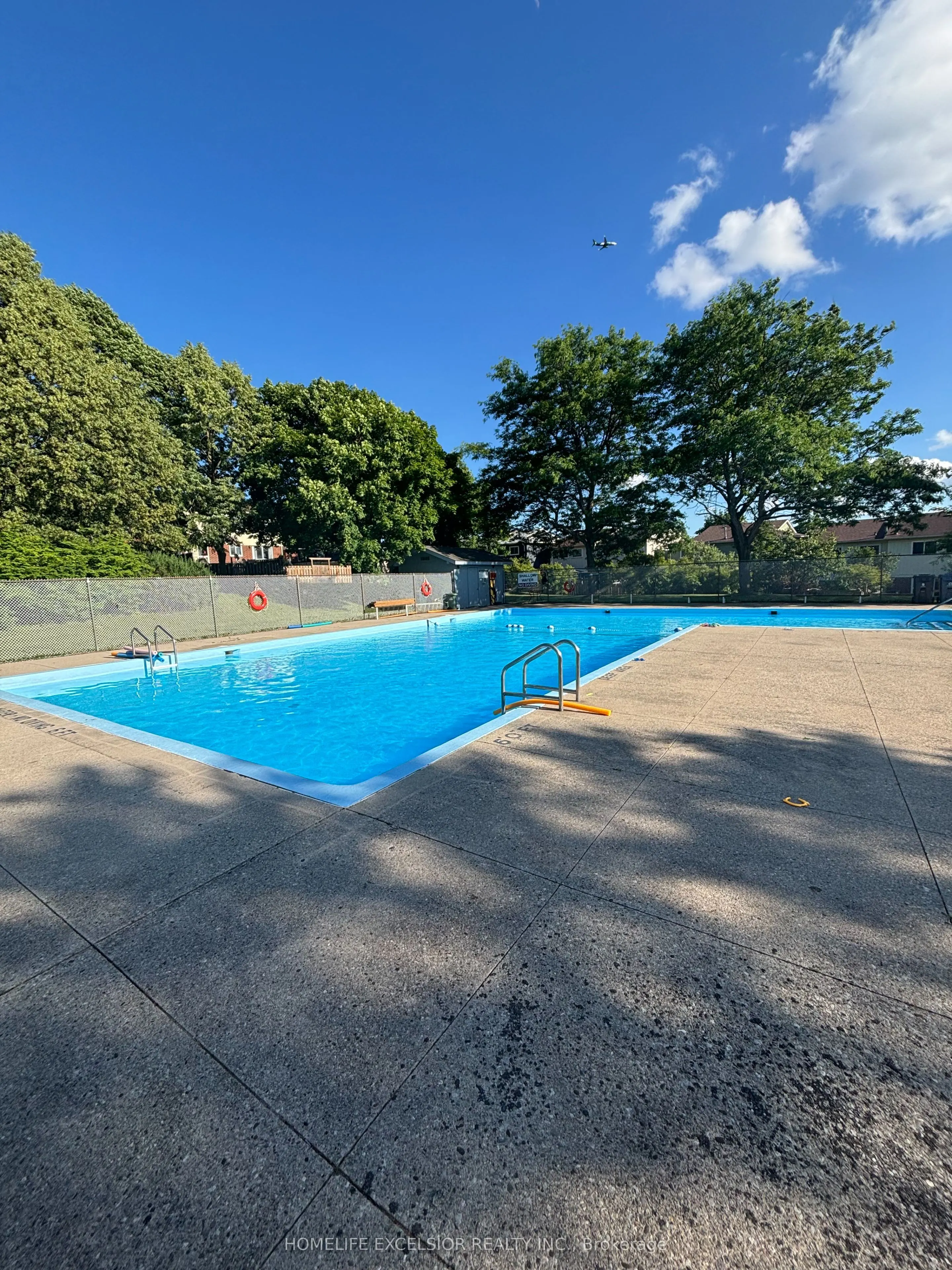 89 Dovercliffe Road, #37