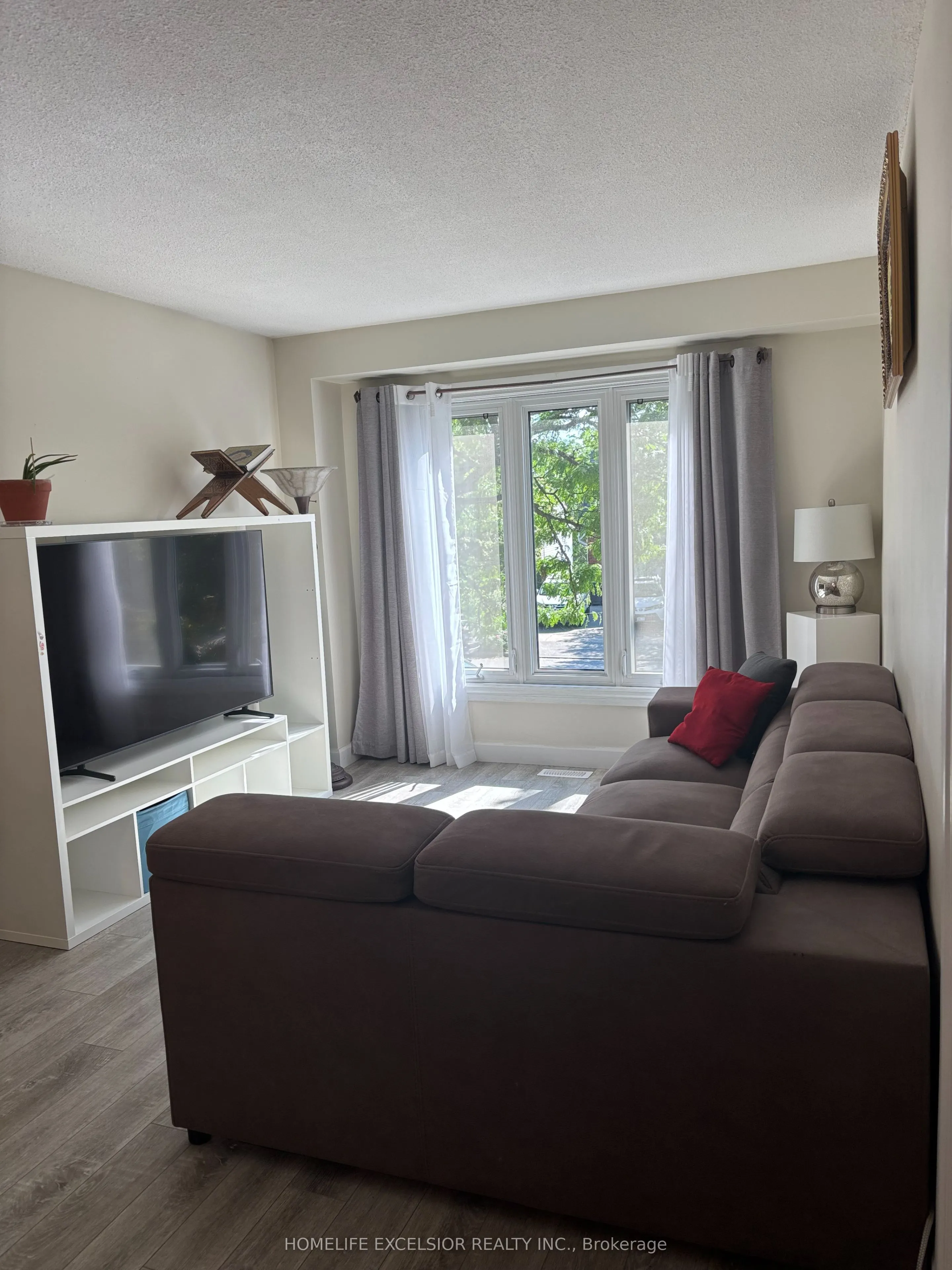 89 Dovercliffe Road, #37