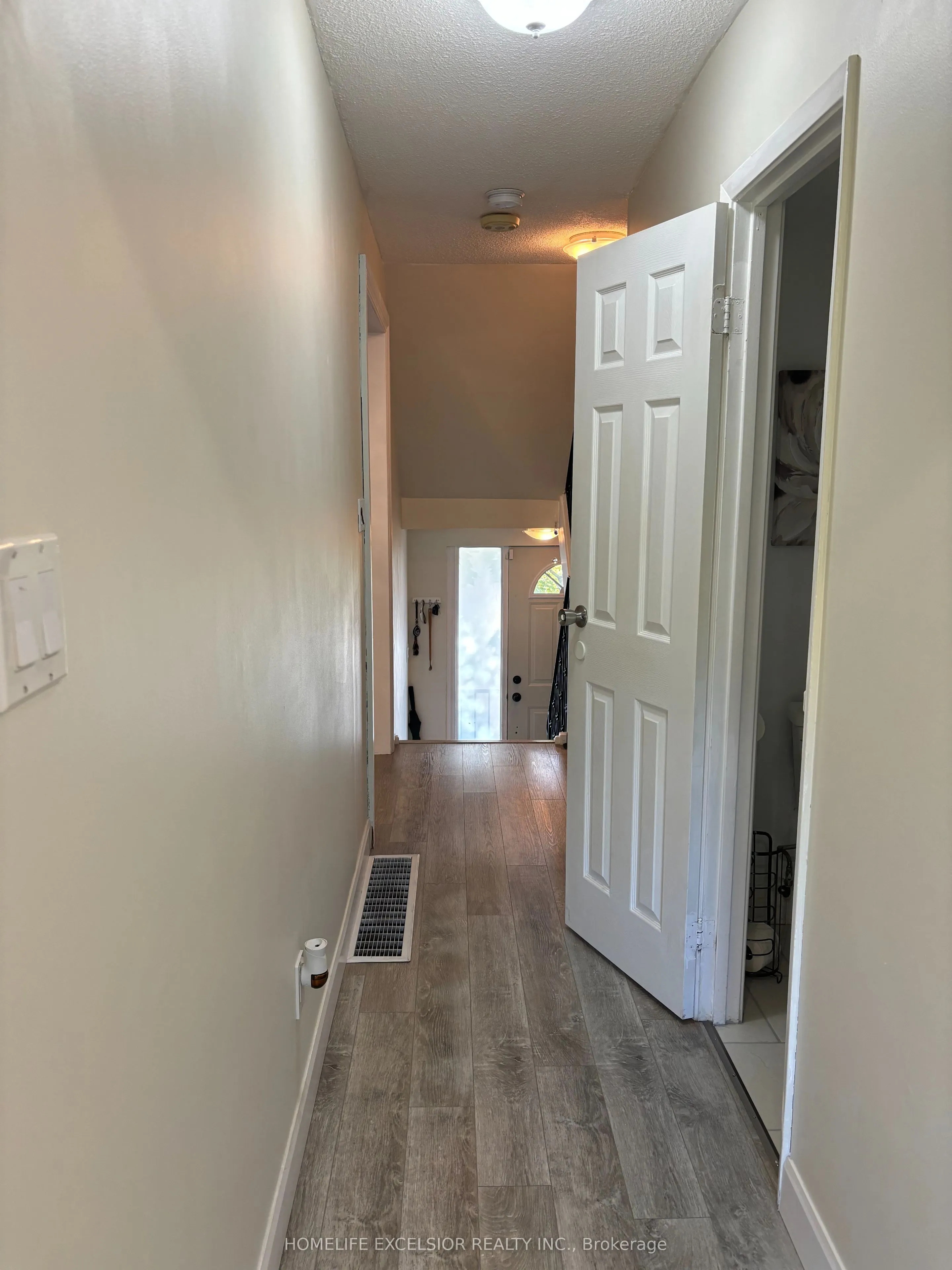 89 Dovercliffe Road, #37