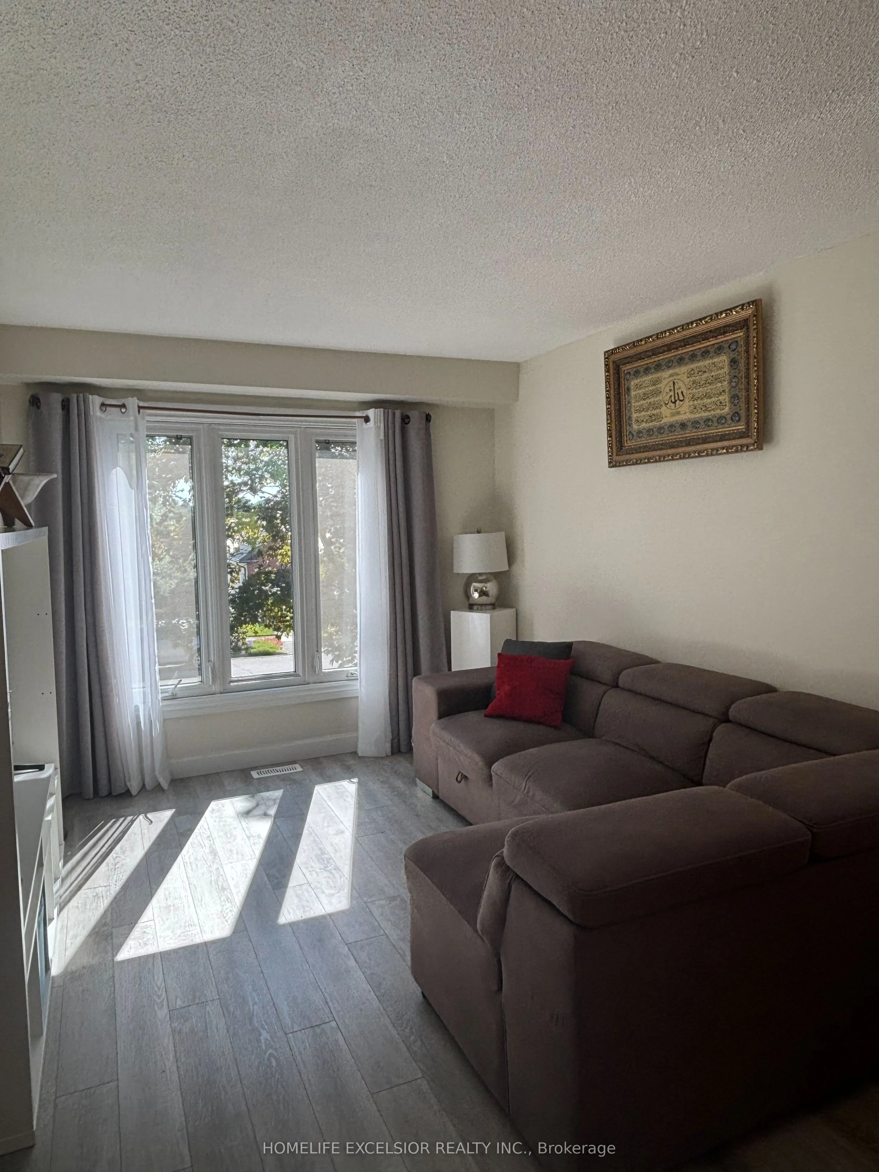 89 Dovercliffe Road, #37