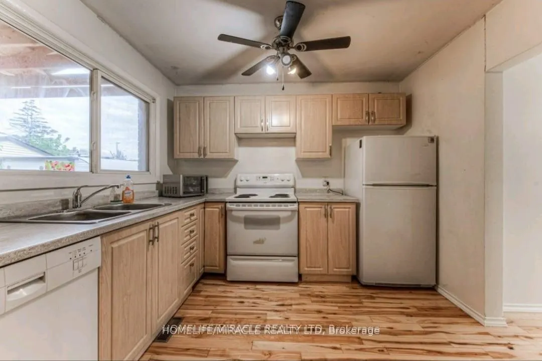 235-237 Laurel Street