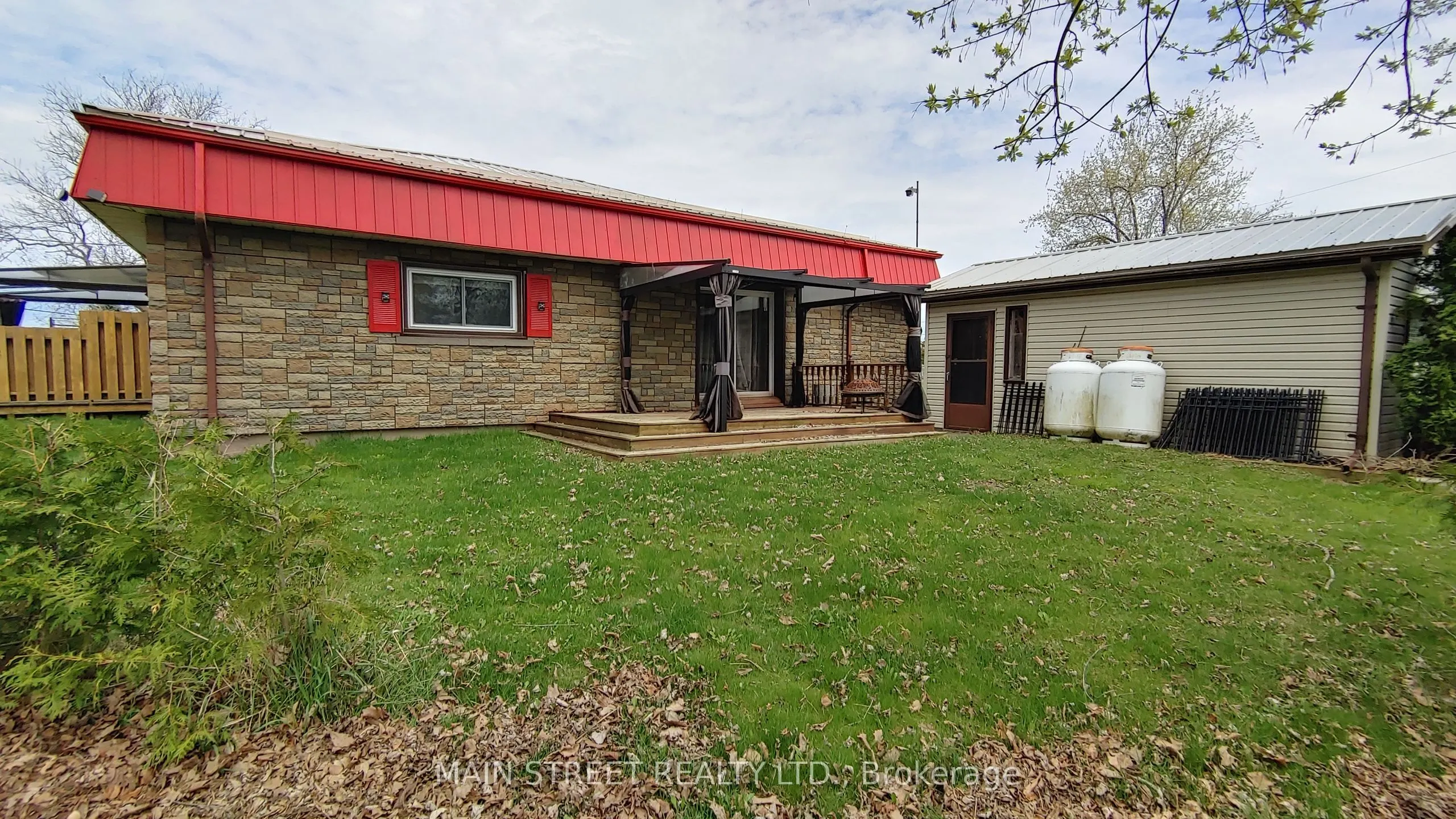 35 Peats Point Road