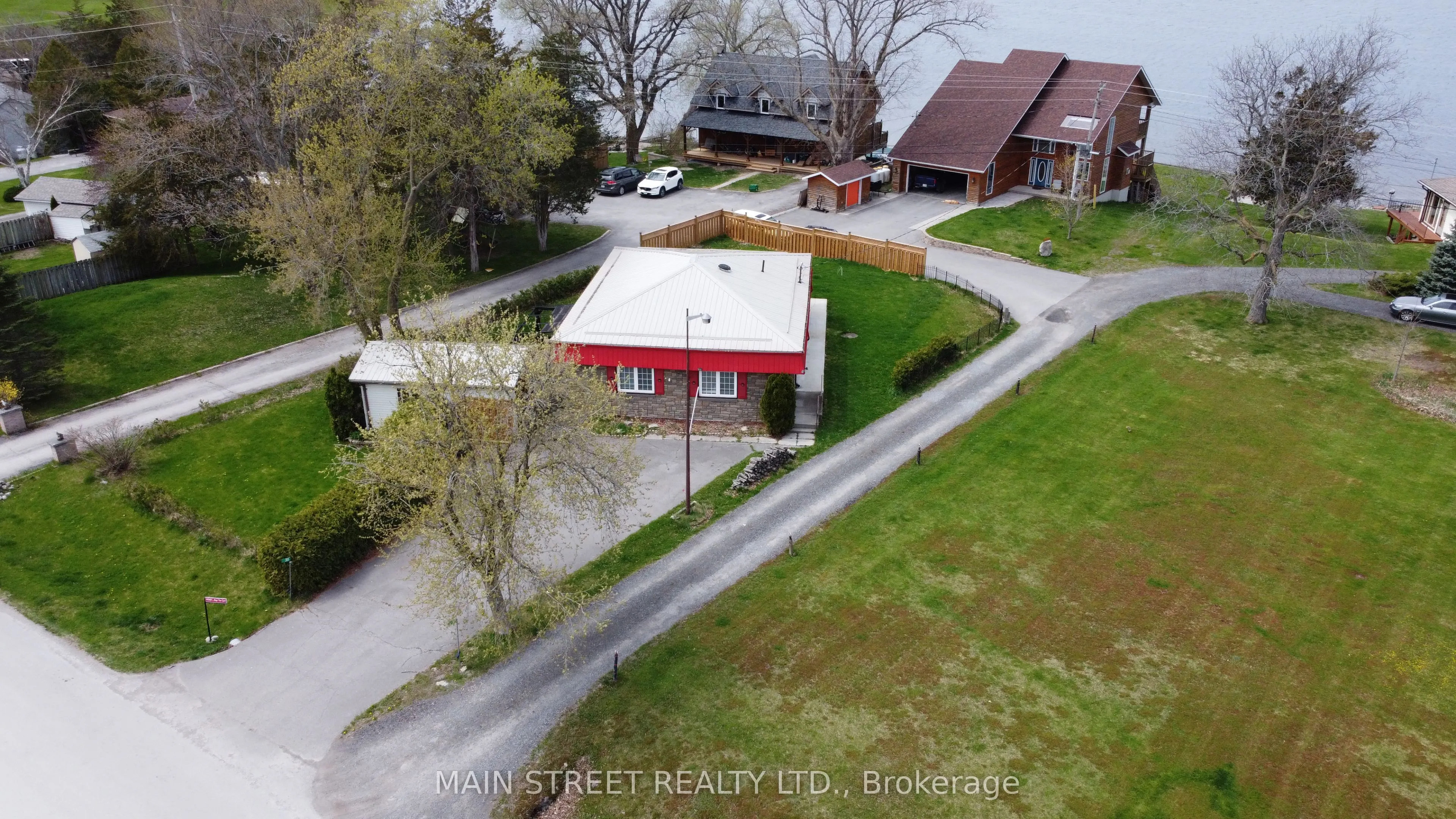35 Peats Point Road
