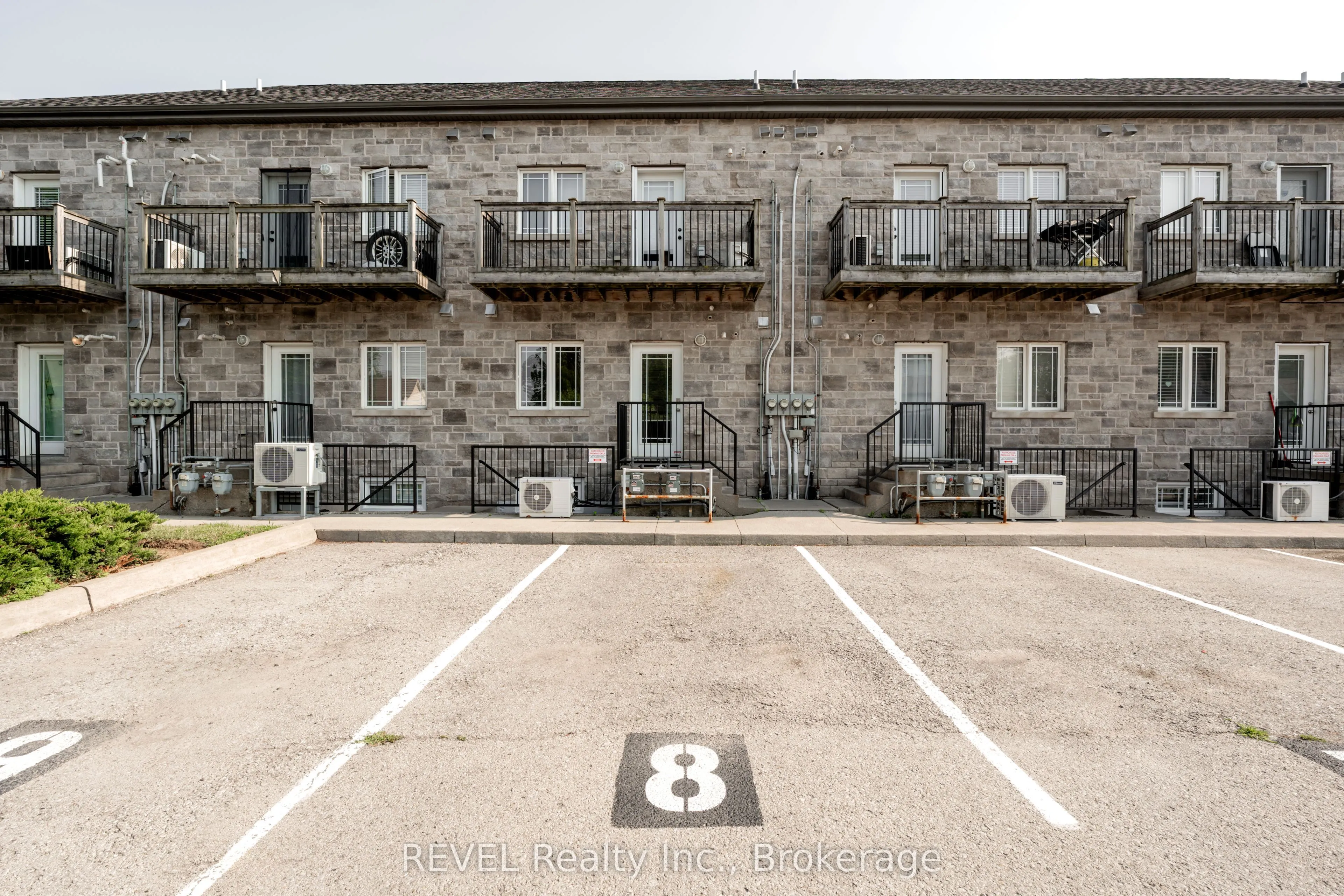 6045 Dunn Street, #104