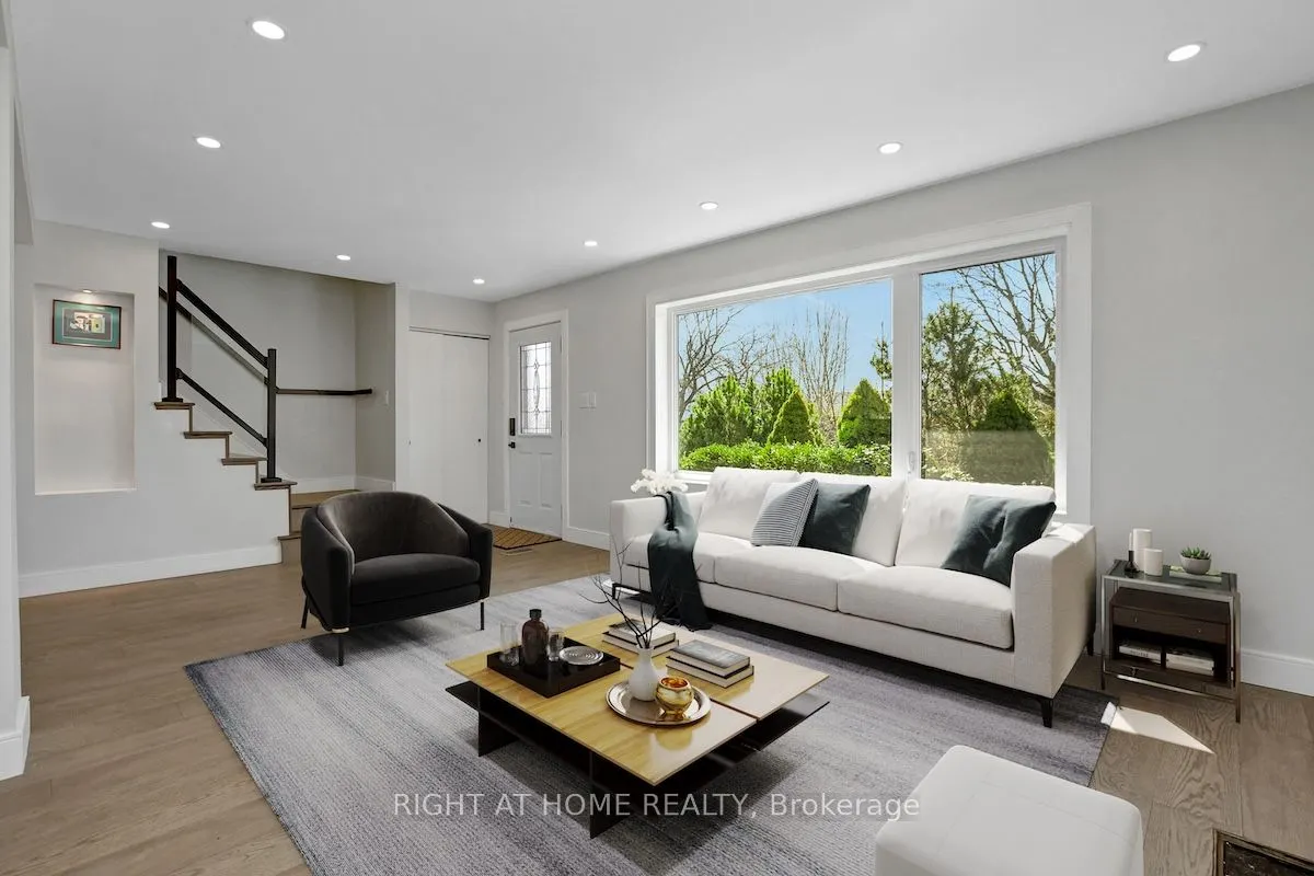 81 Canter Boulevard