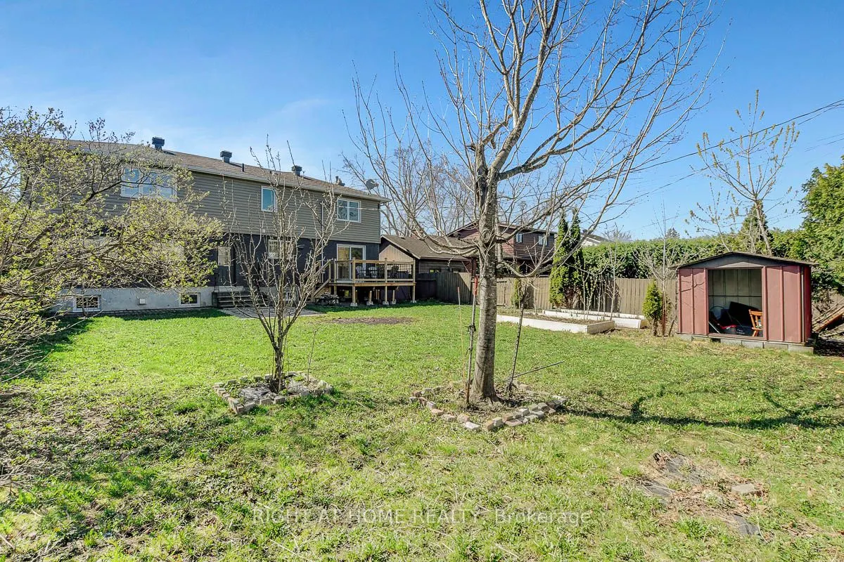 81 Canter Boulevard