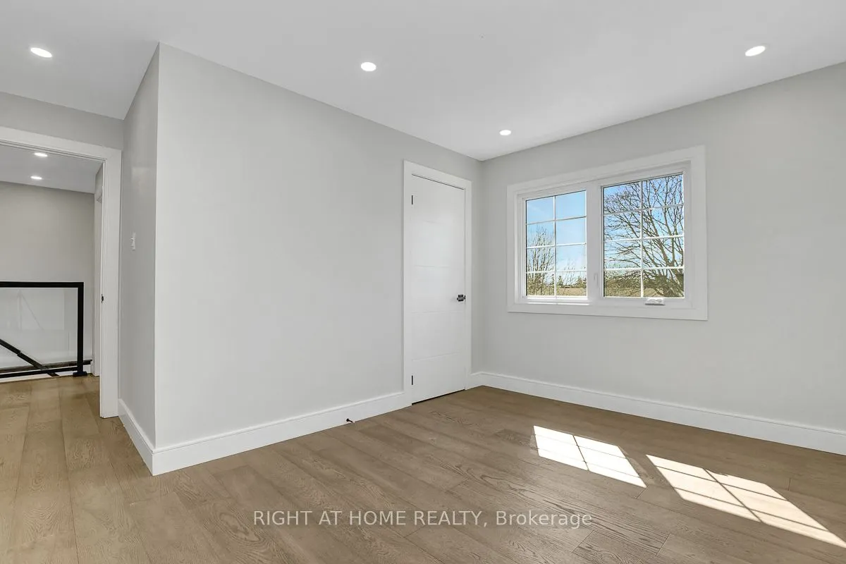 81 Canter Boulevard