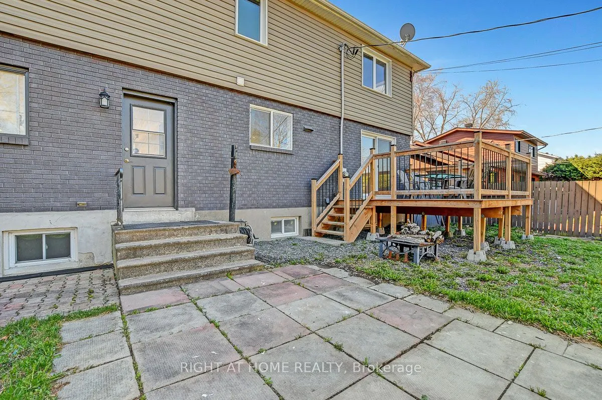 81 Canter Boulevard