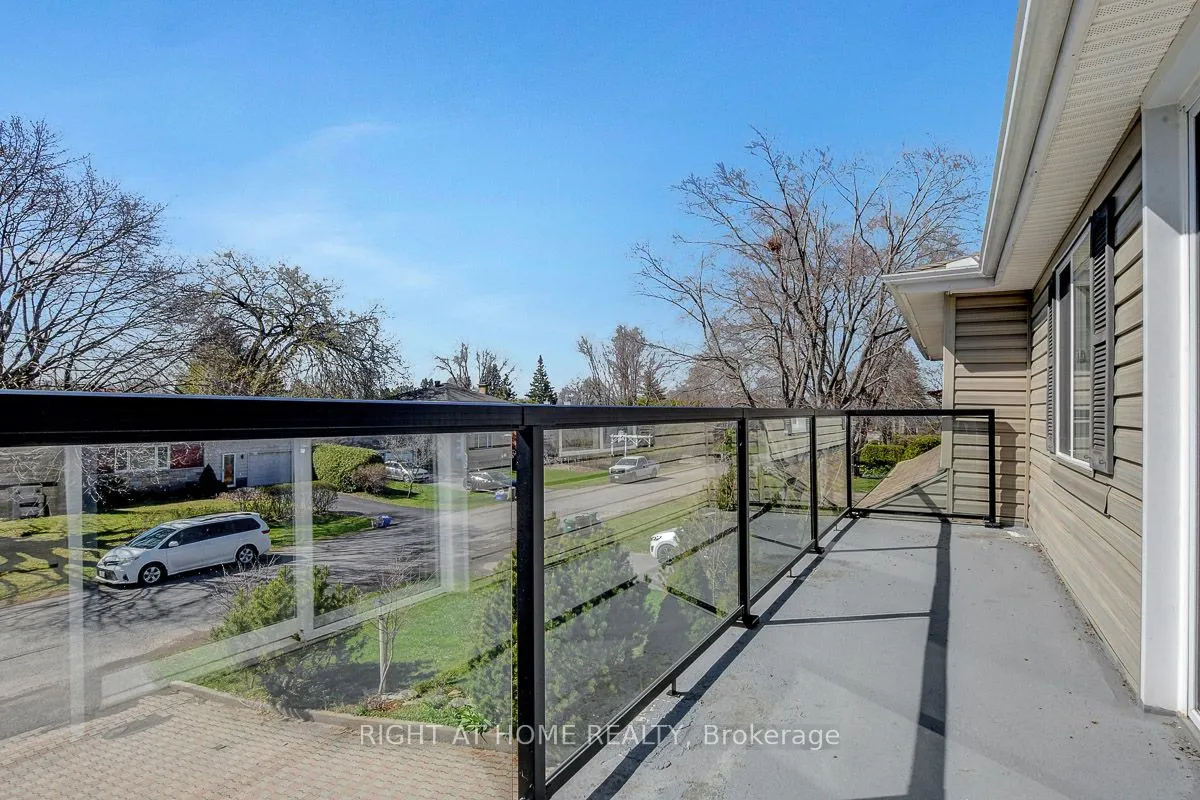 81 Canter Boulevard
