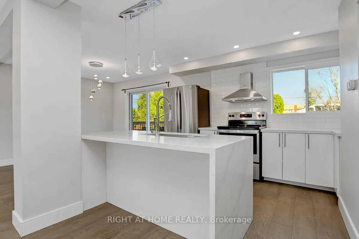 81 Canter Boulevard
