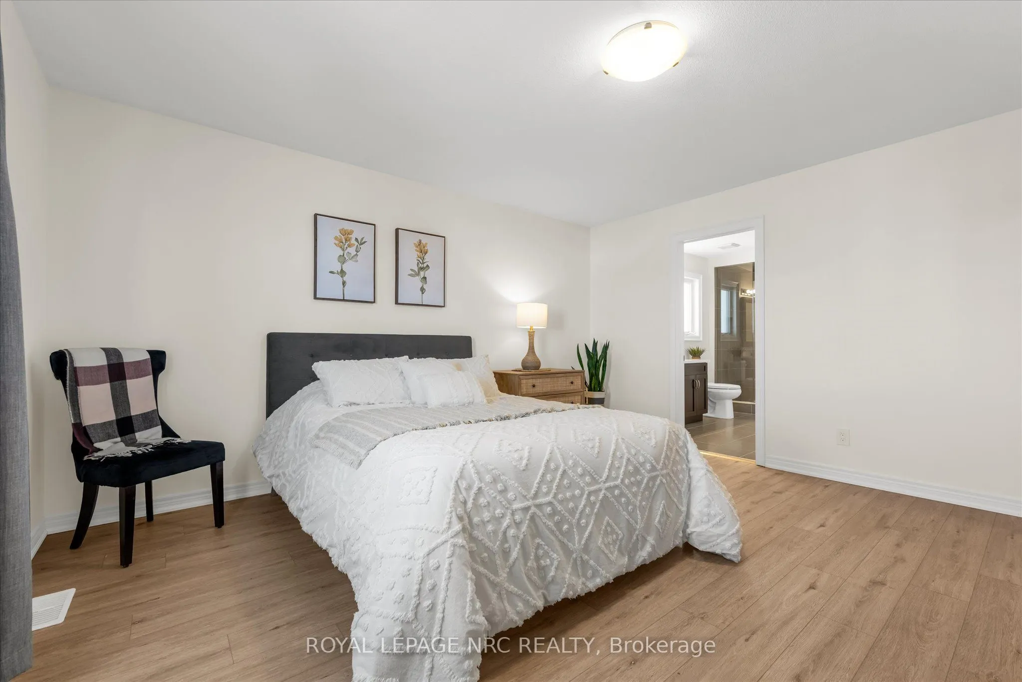 278 Cardinal Crescent