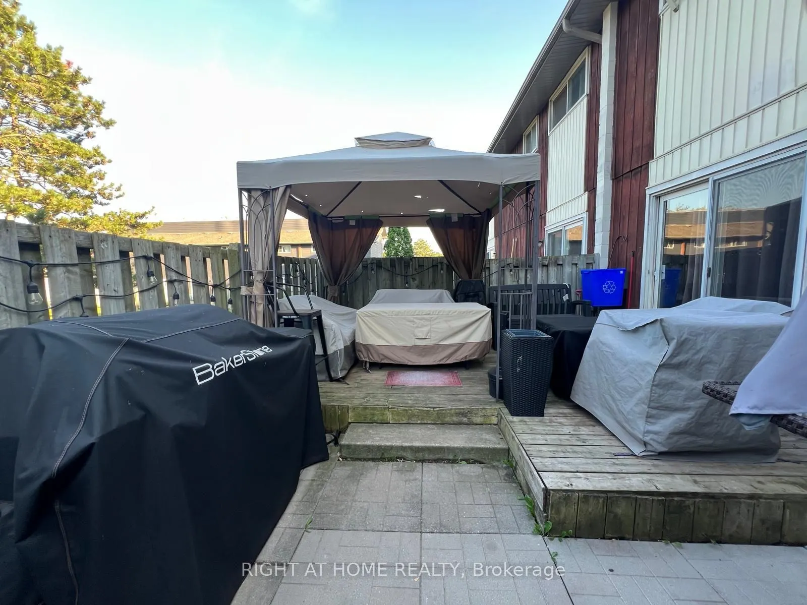 135 Chalmers Street S, #81