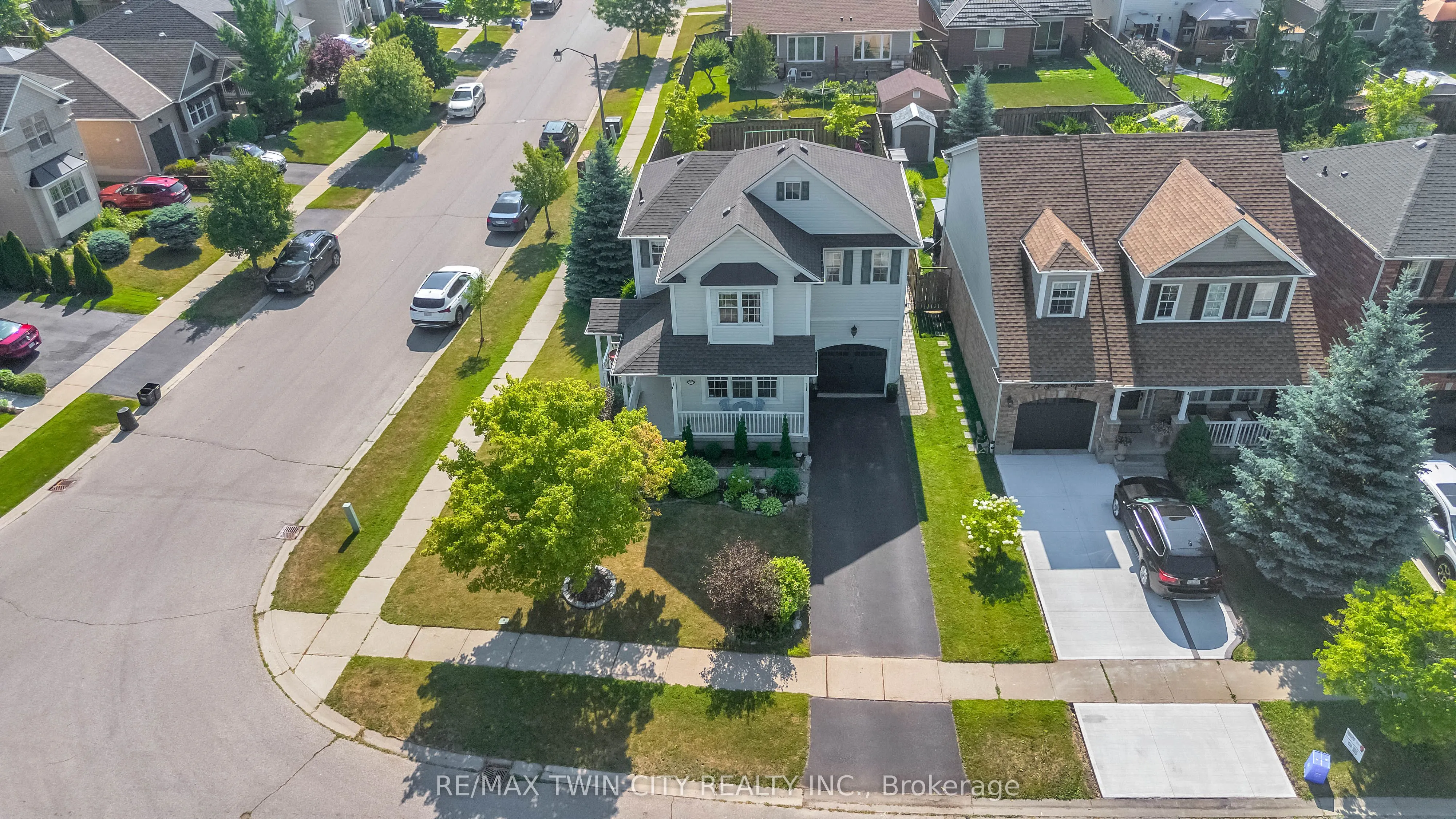 27 Shantz Street