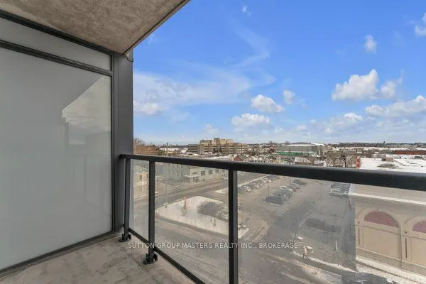 121 Queen Street, #506