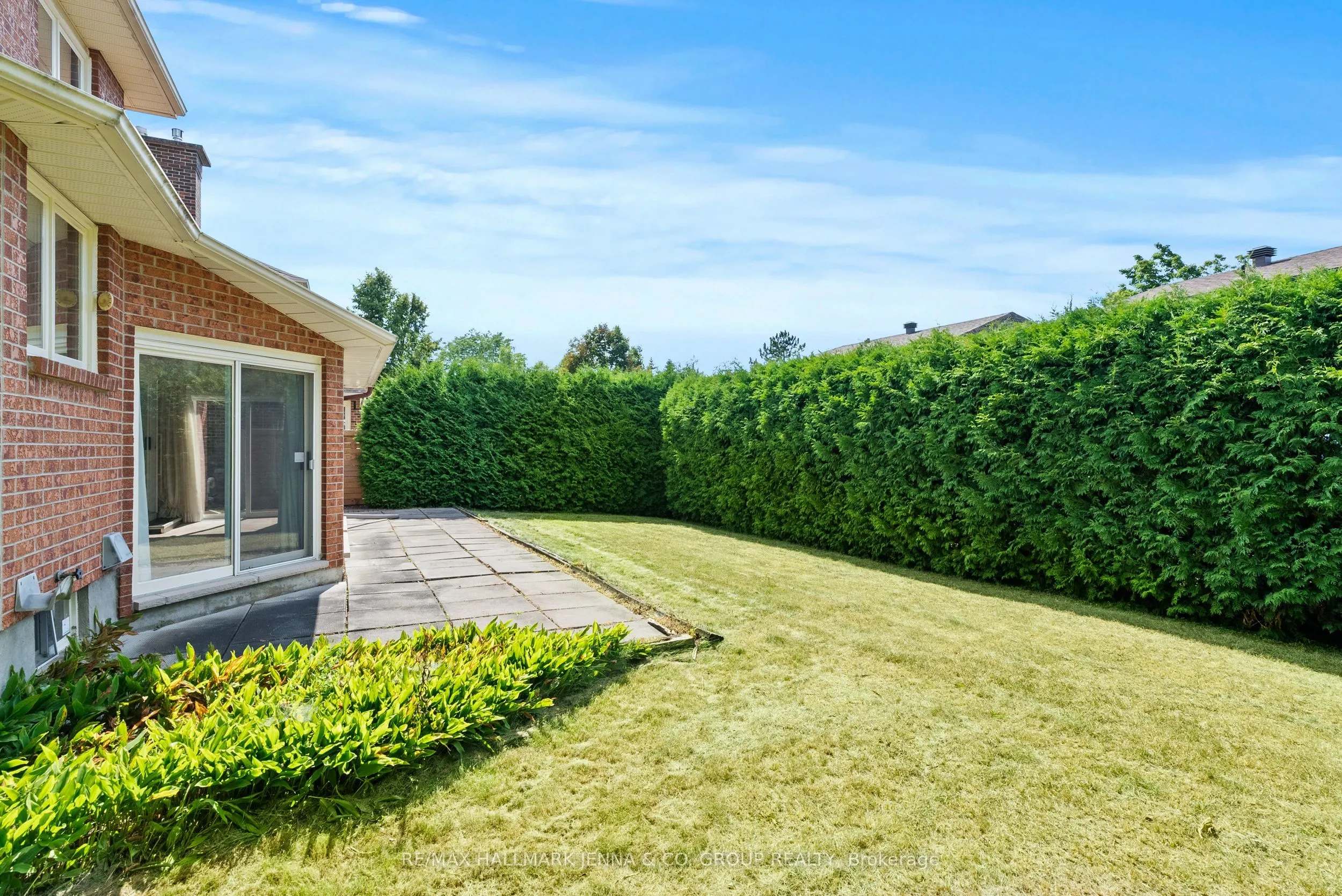 28 Pine Bluff Trail
