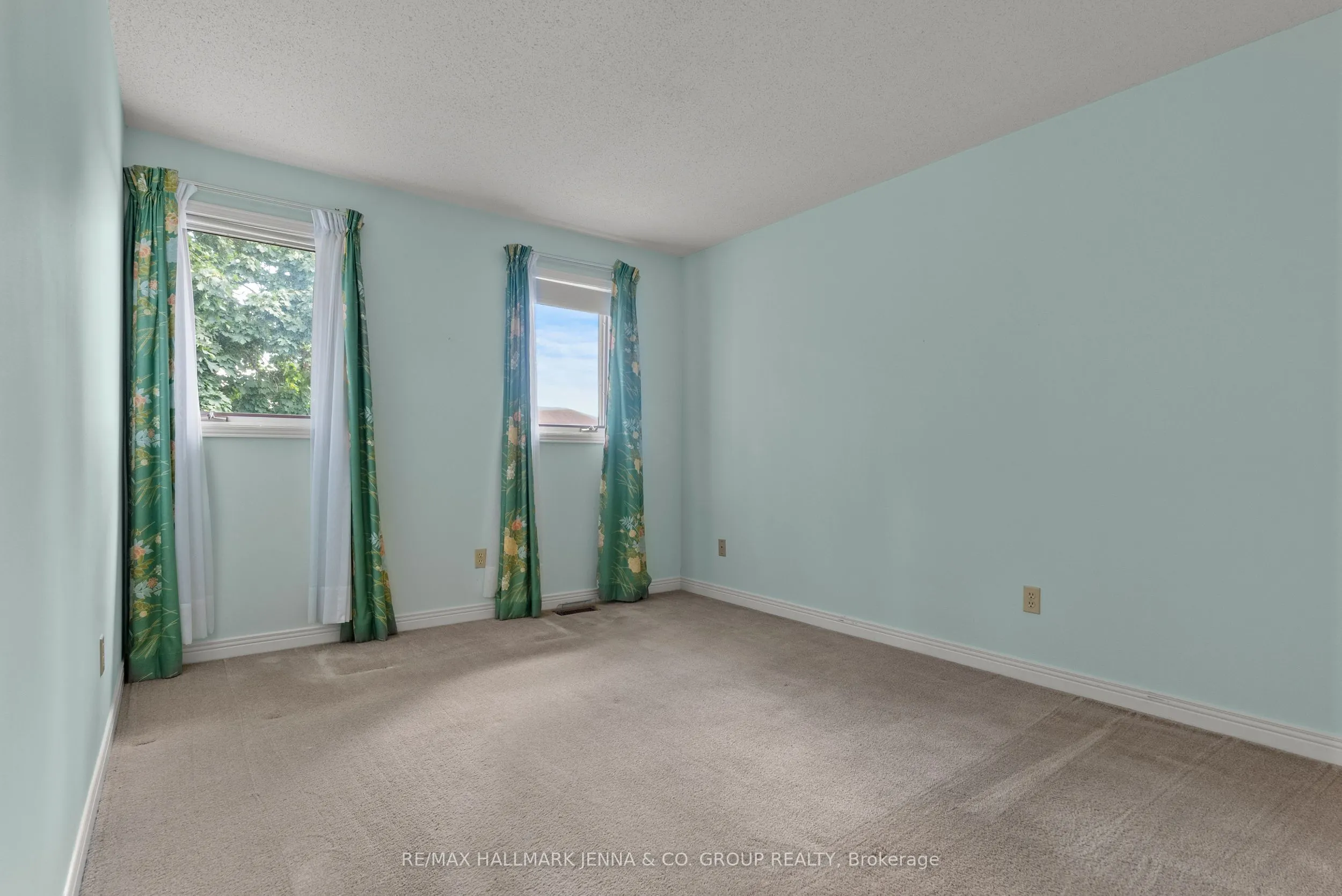 28 Pine Bluff Trail