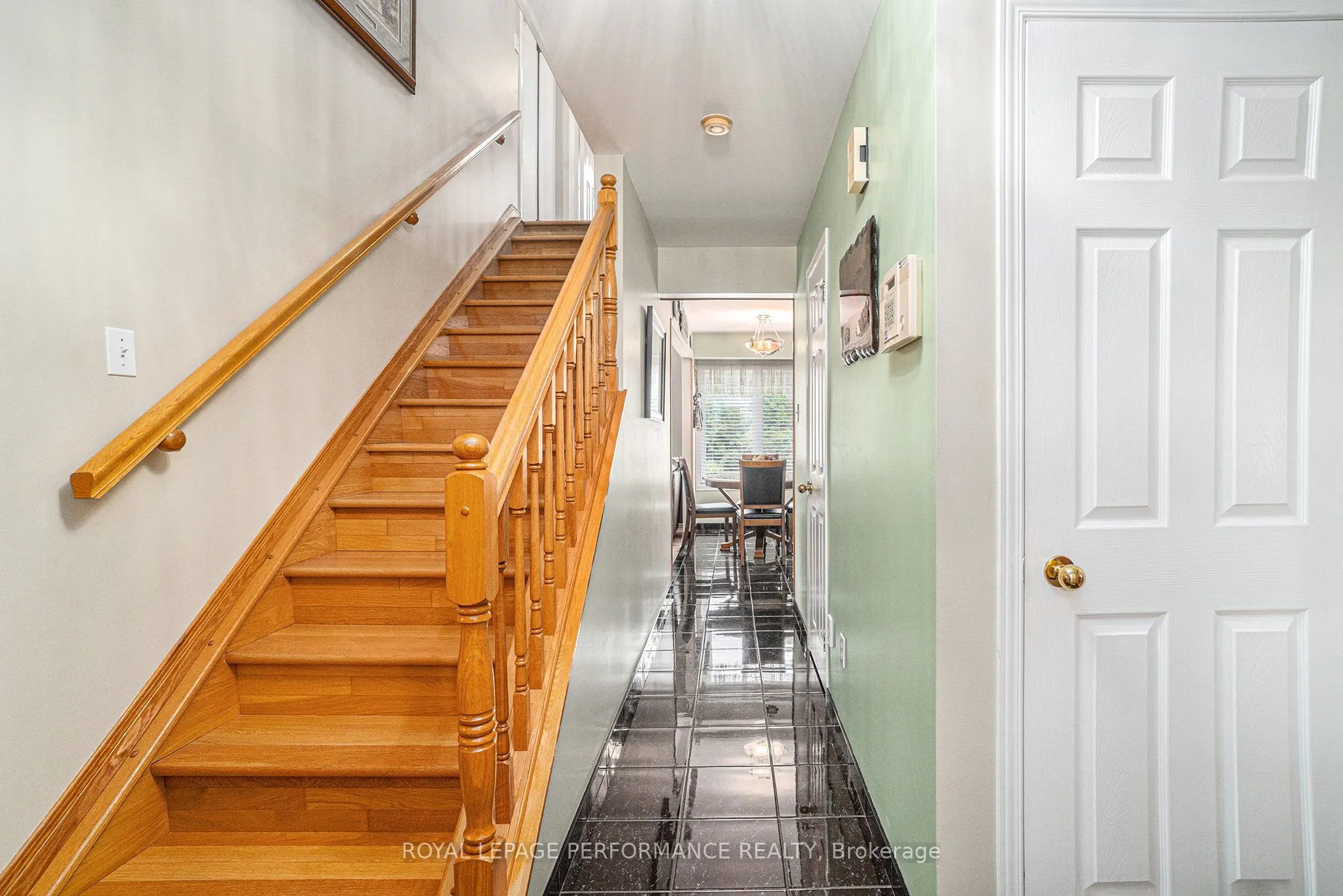 60 Hickory Street