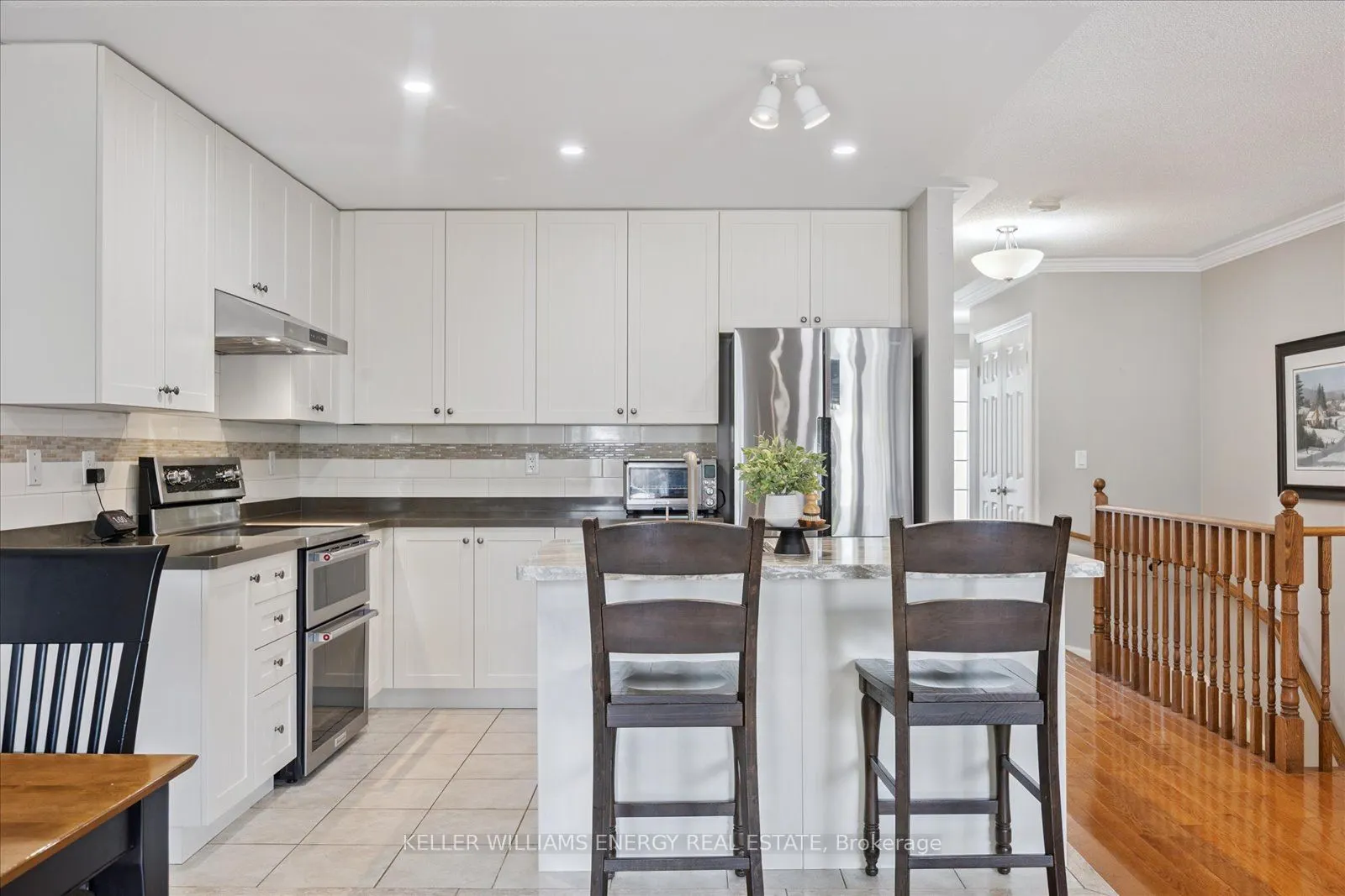 2 Austin Court
