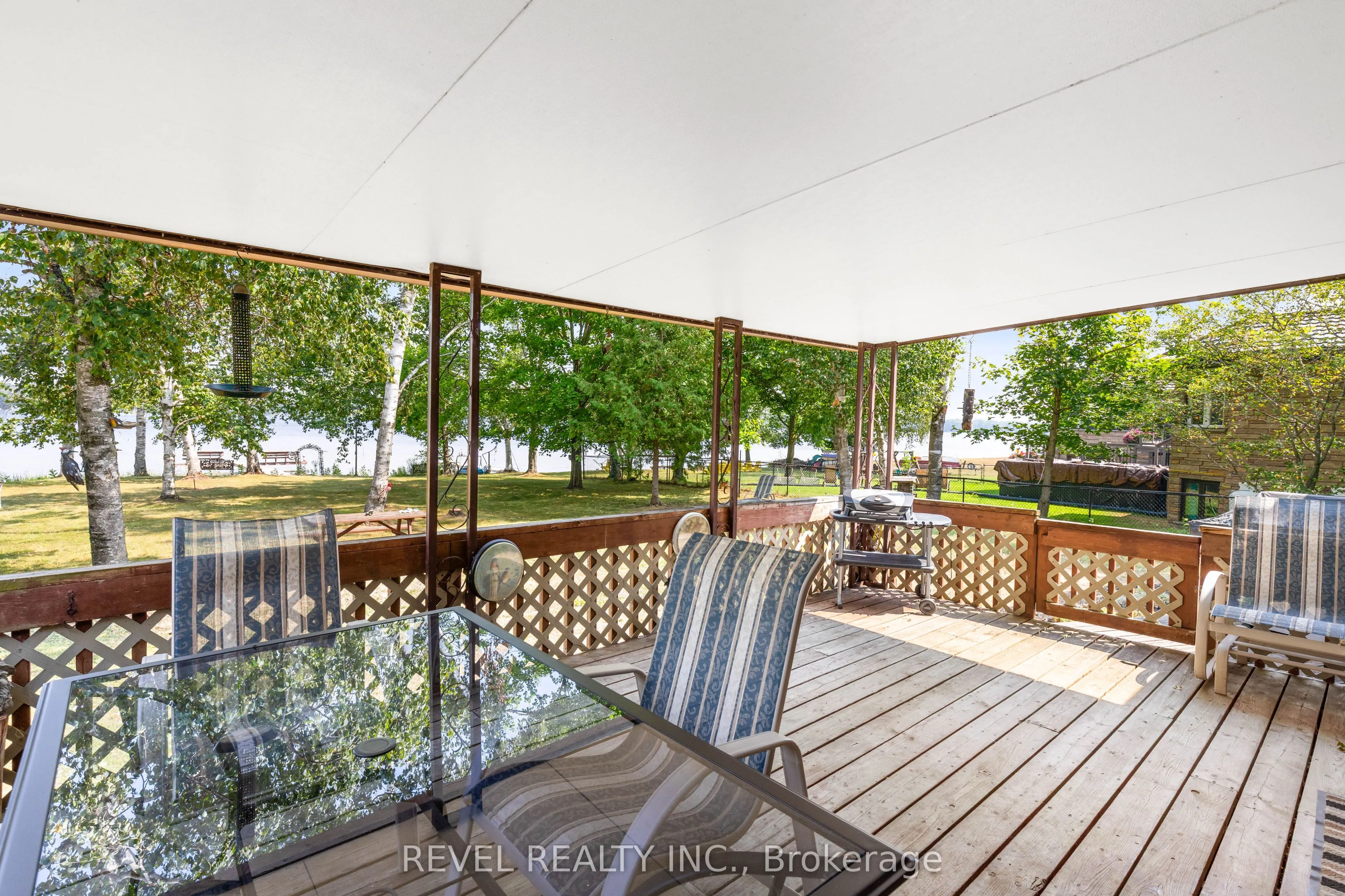 126 Pinewood Boulevard