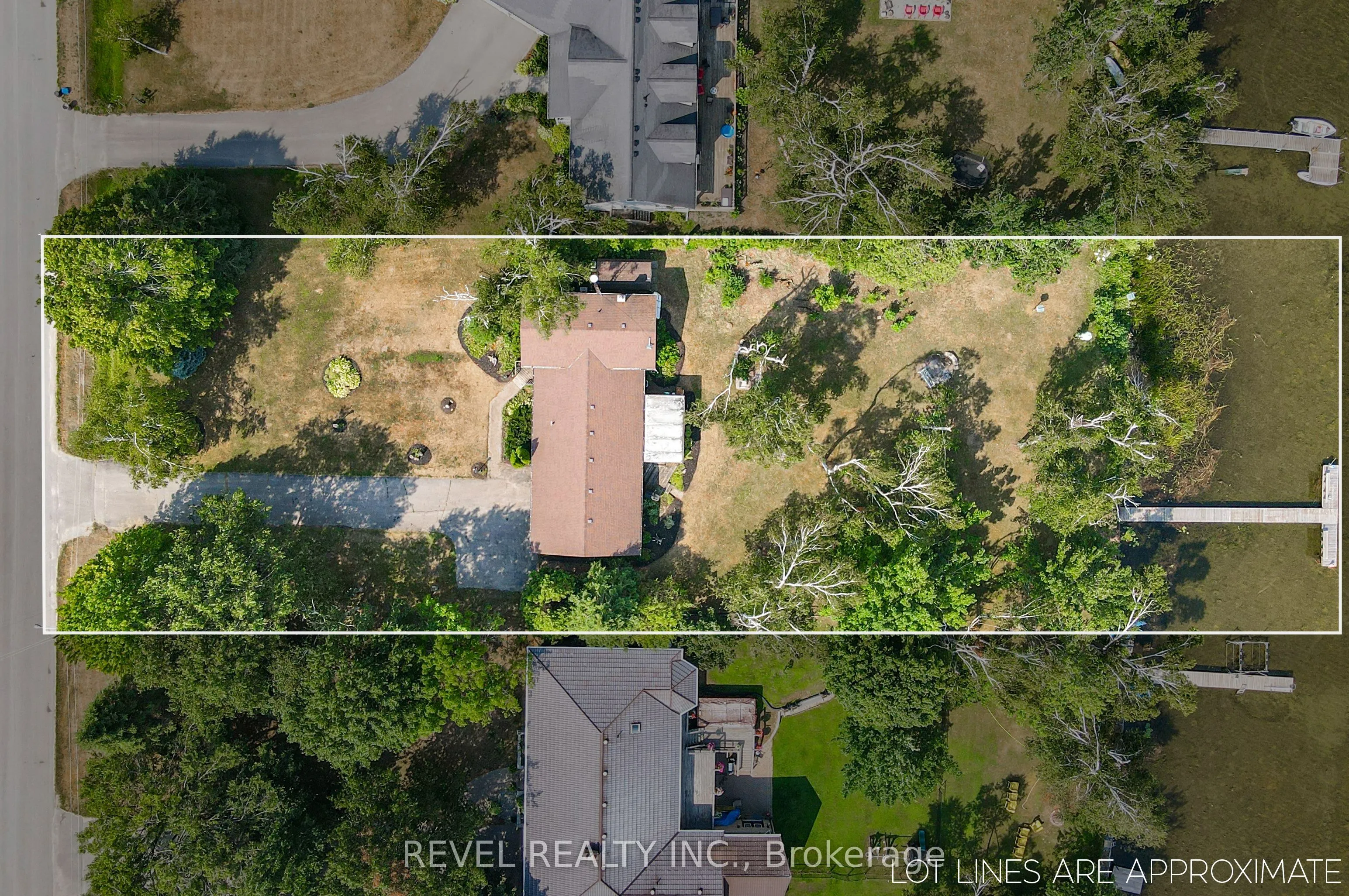126 Pinewood Boulevard