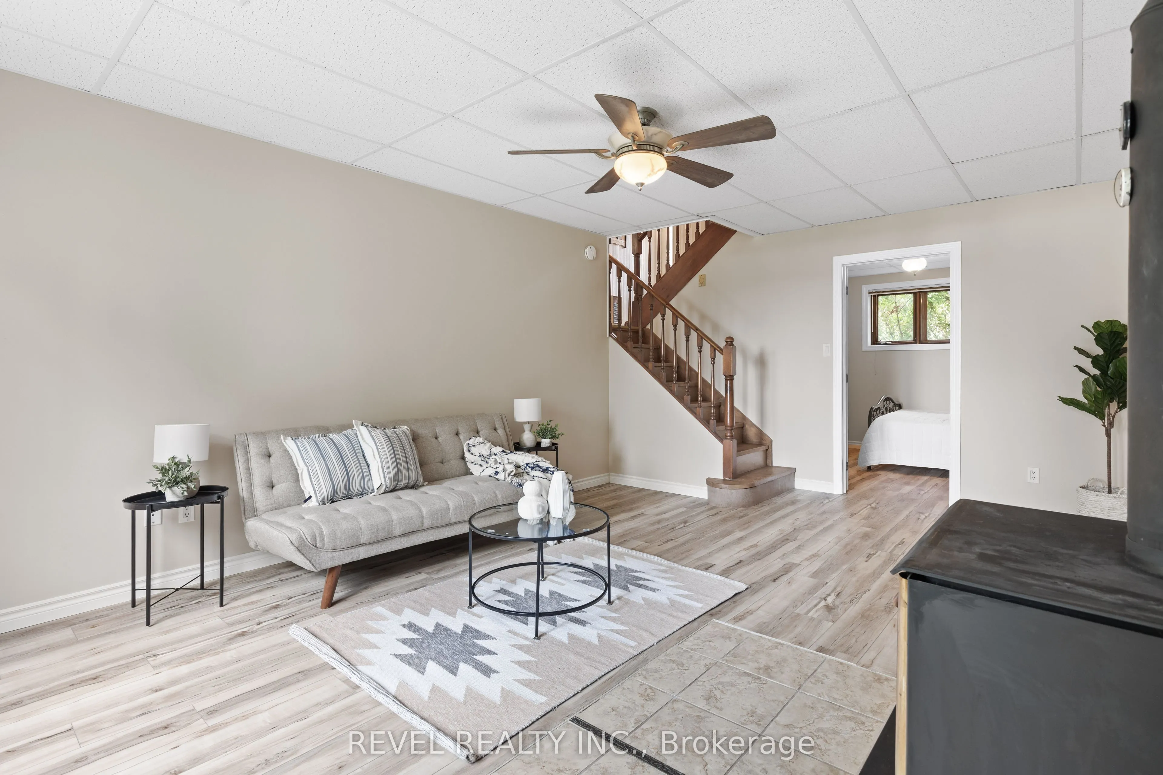 126 Pinewood Boulevard