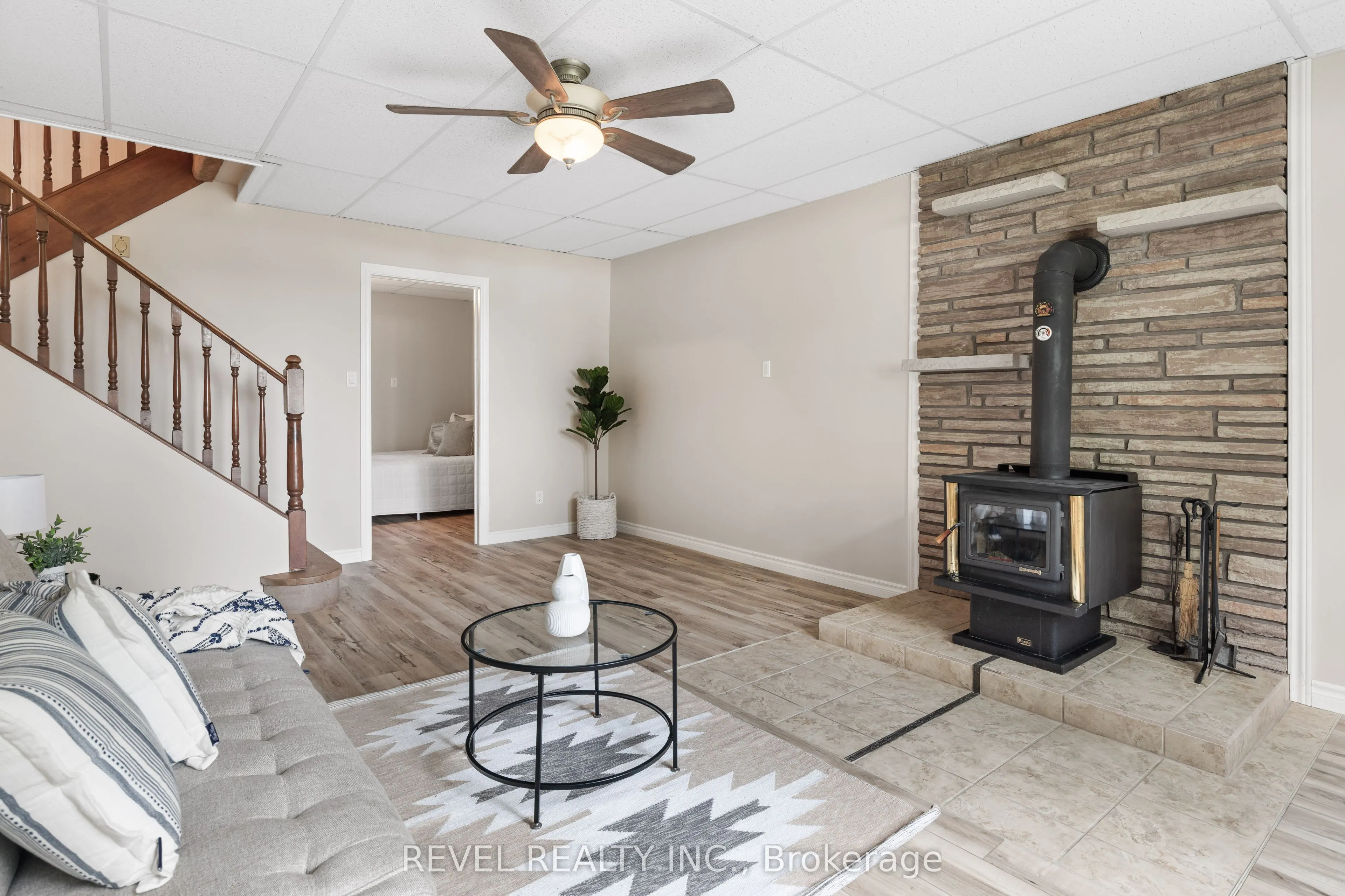 126 Pinewood Boulevard