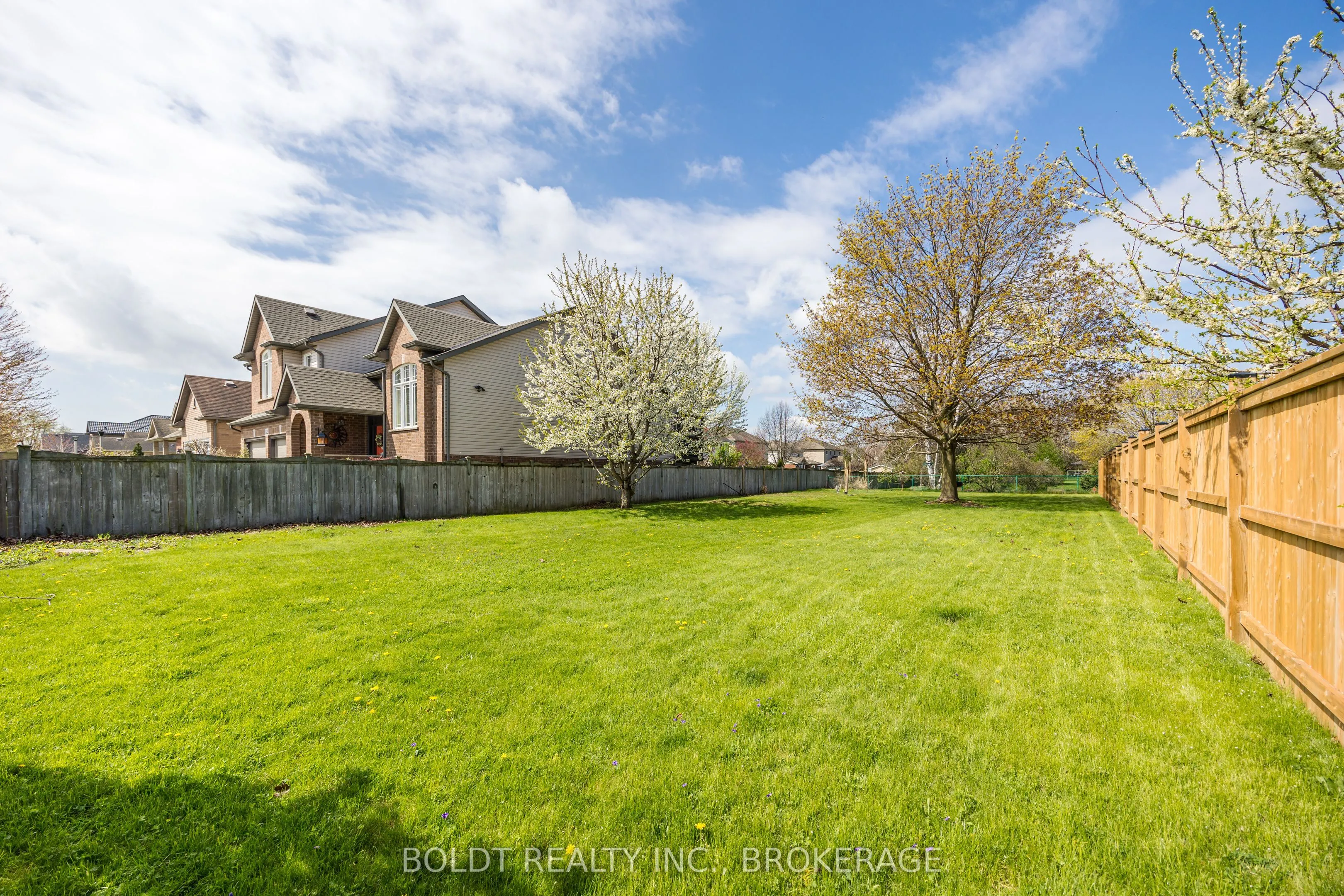 1624 Concession 4 Road
