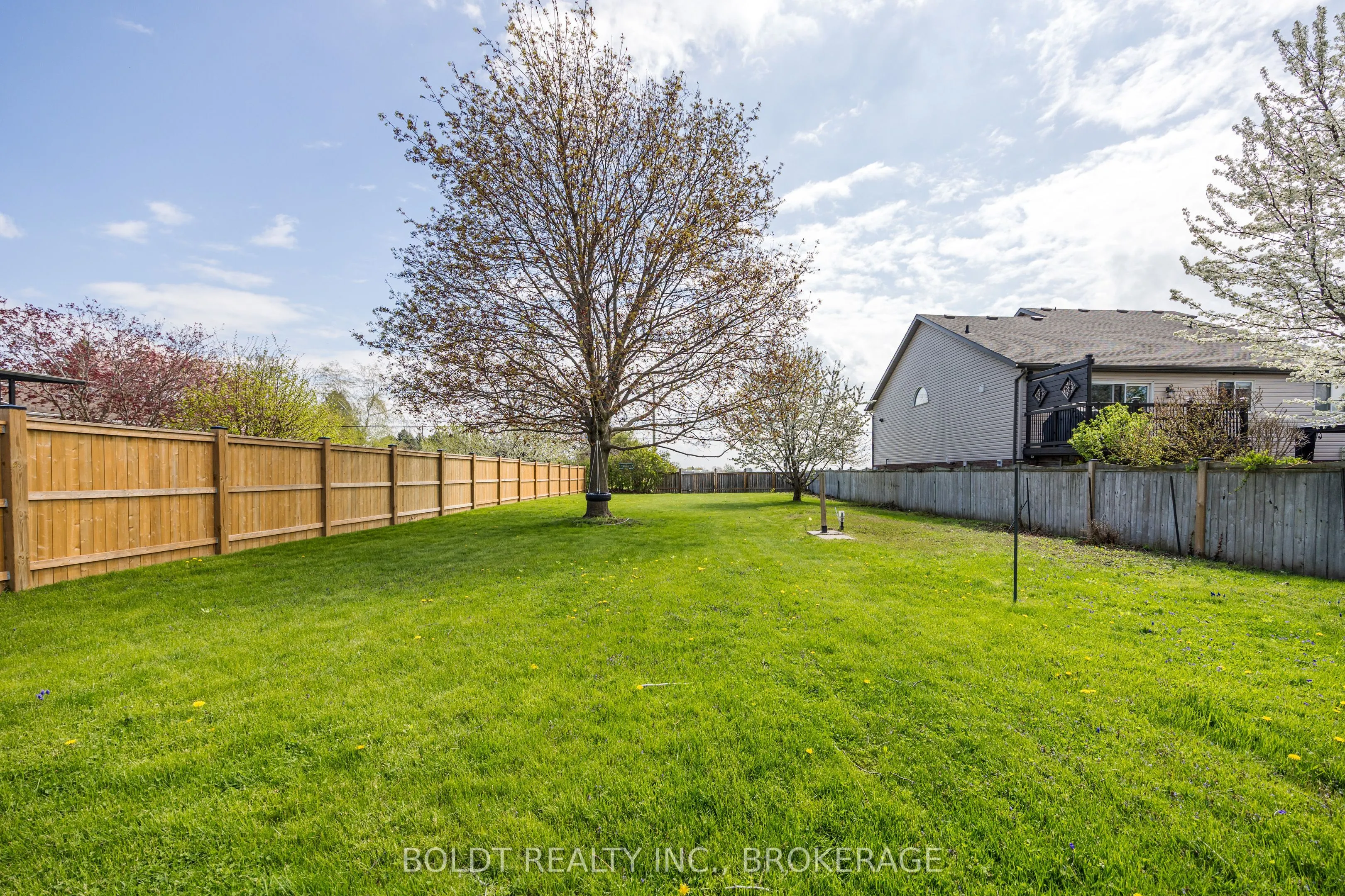 1624 Concession 4 Road