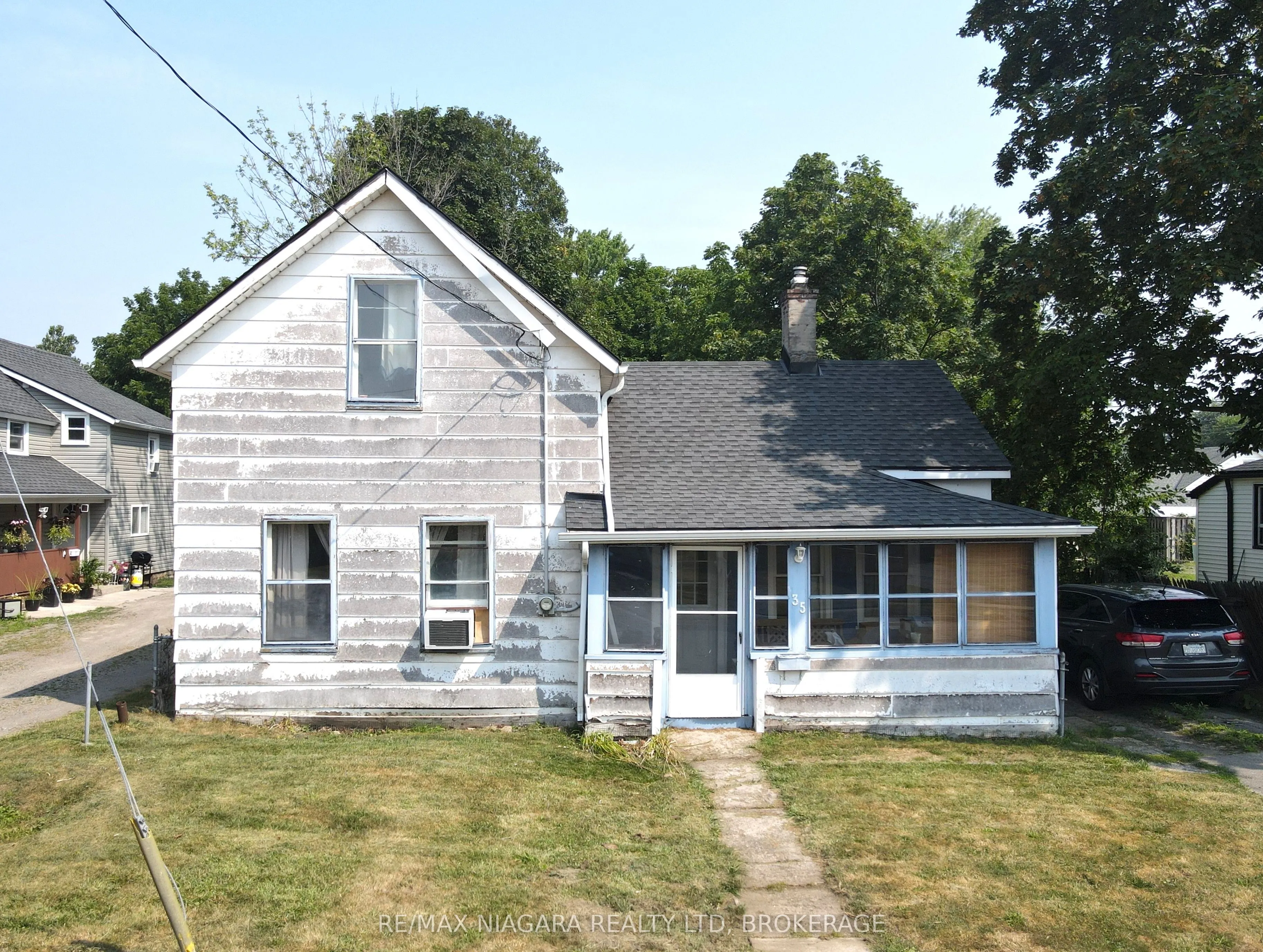 35 Forsythe Street