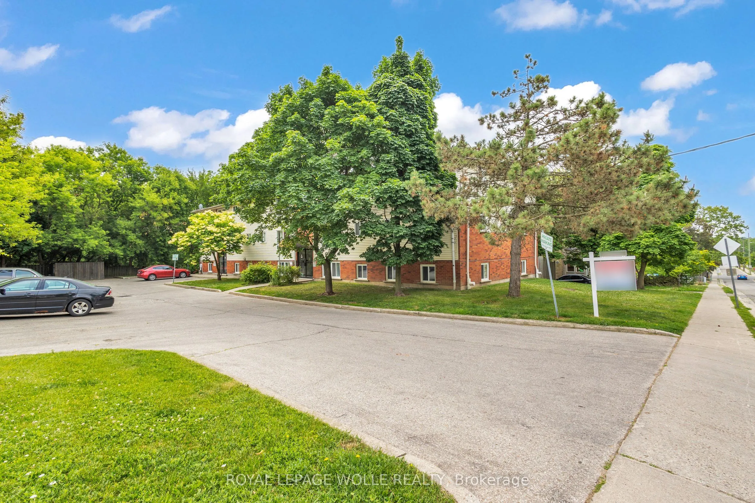 119 Cedar Street S, #7