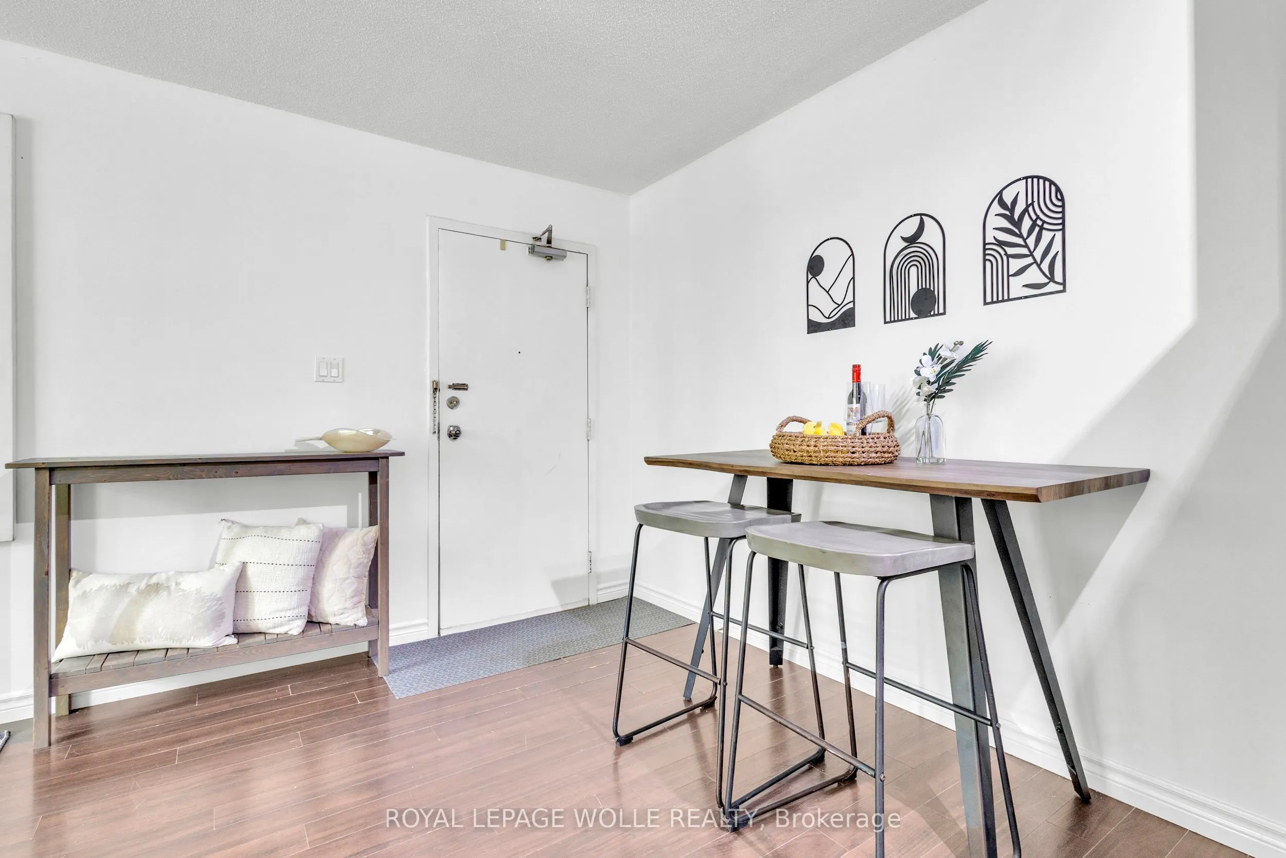119 Cedar Street S, #7