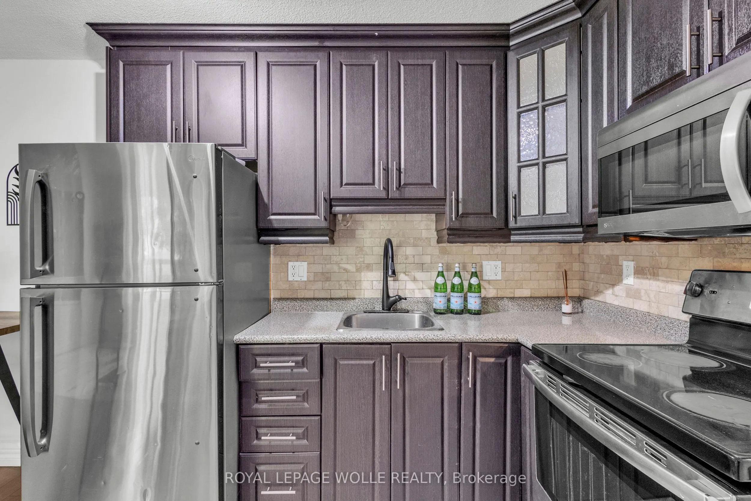 119 Cedar Street S, #7