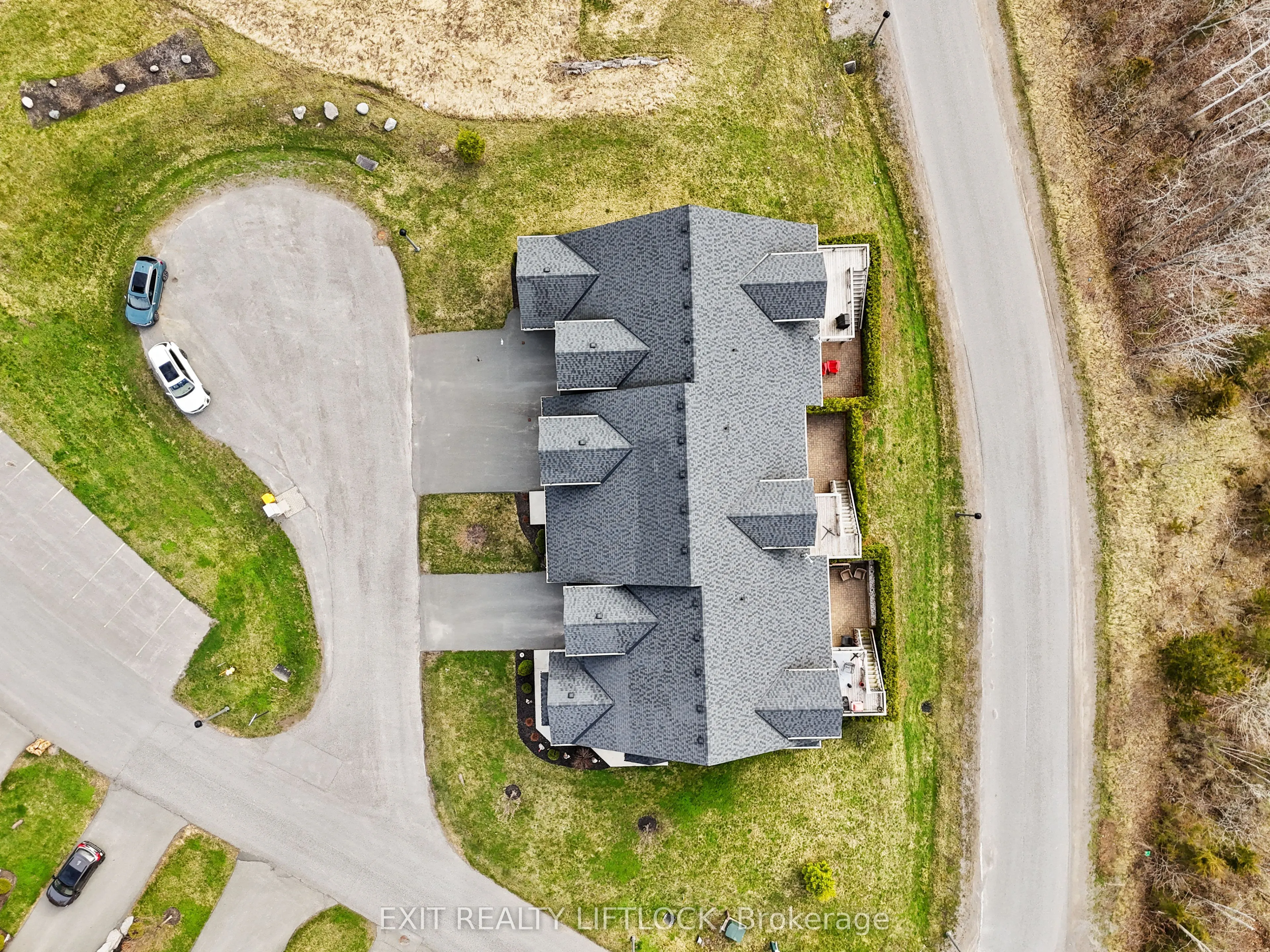 68 Blossom Court, #10