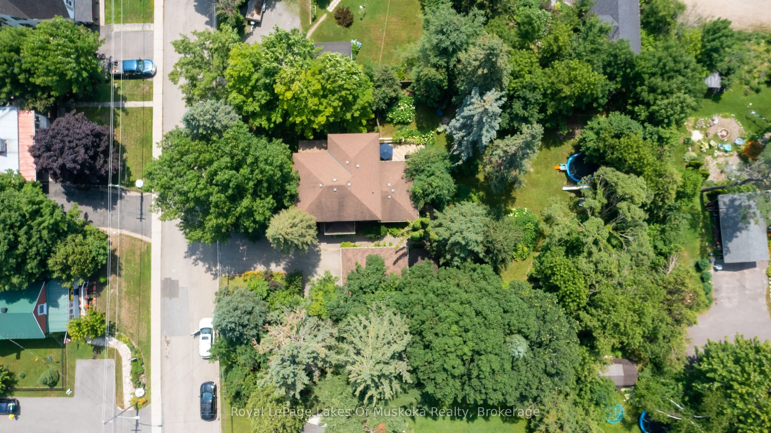 98 Muskoka Road