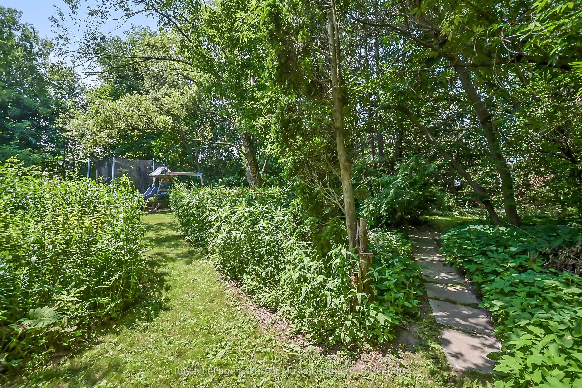 98 Muskoka Road