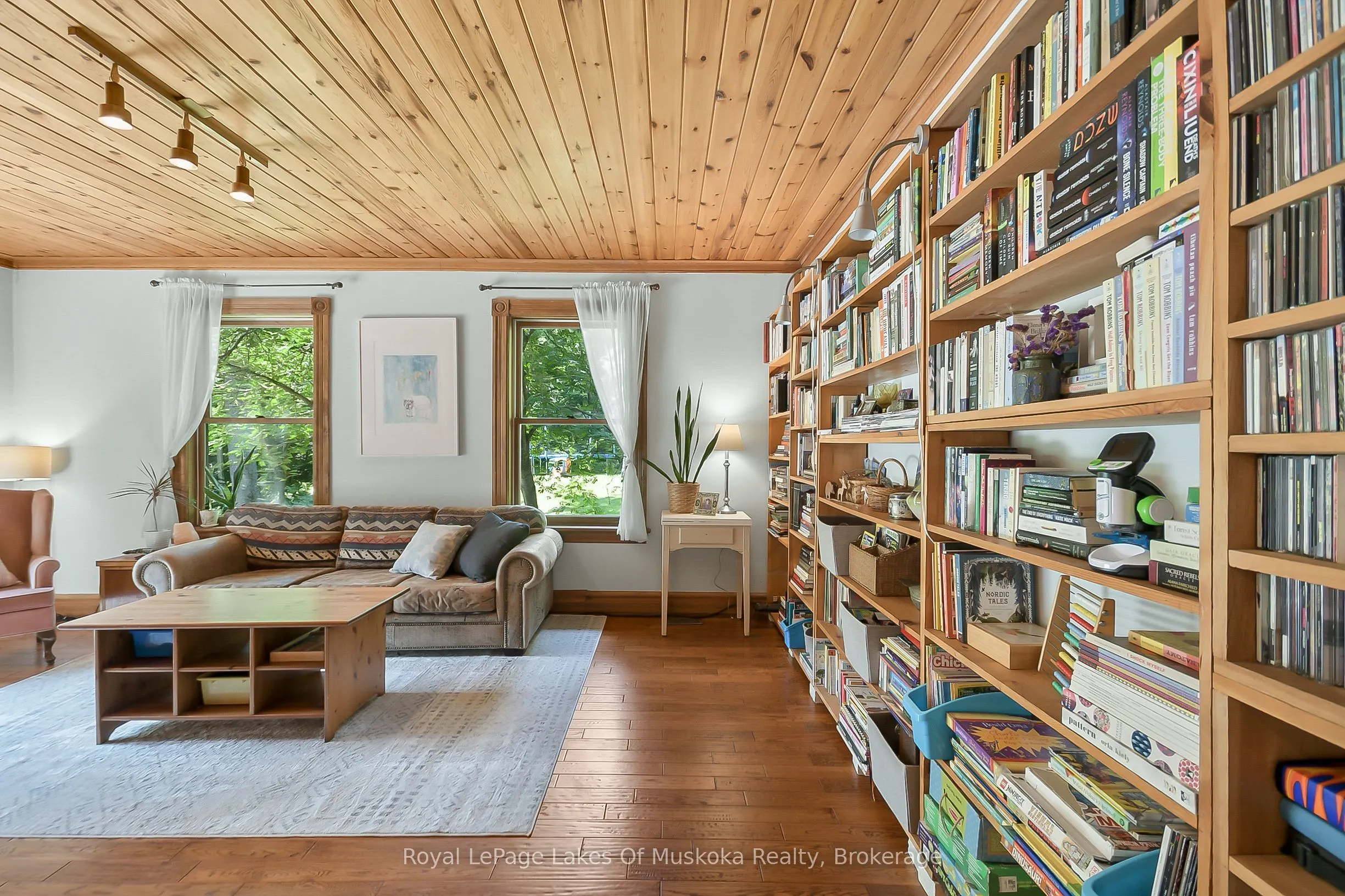 98 Muskoka Road