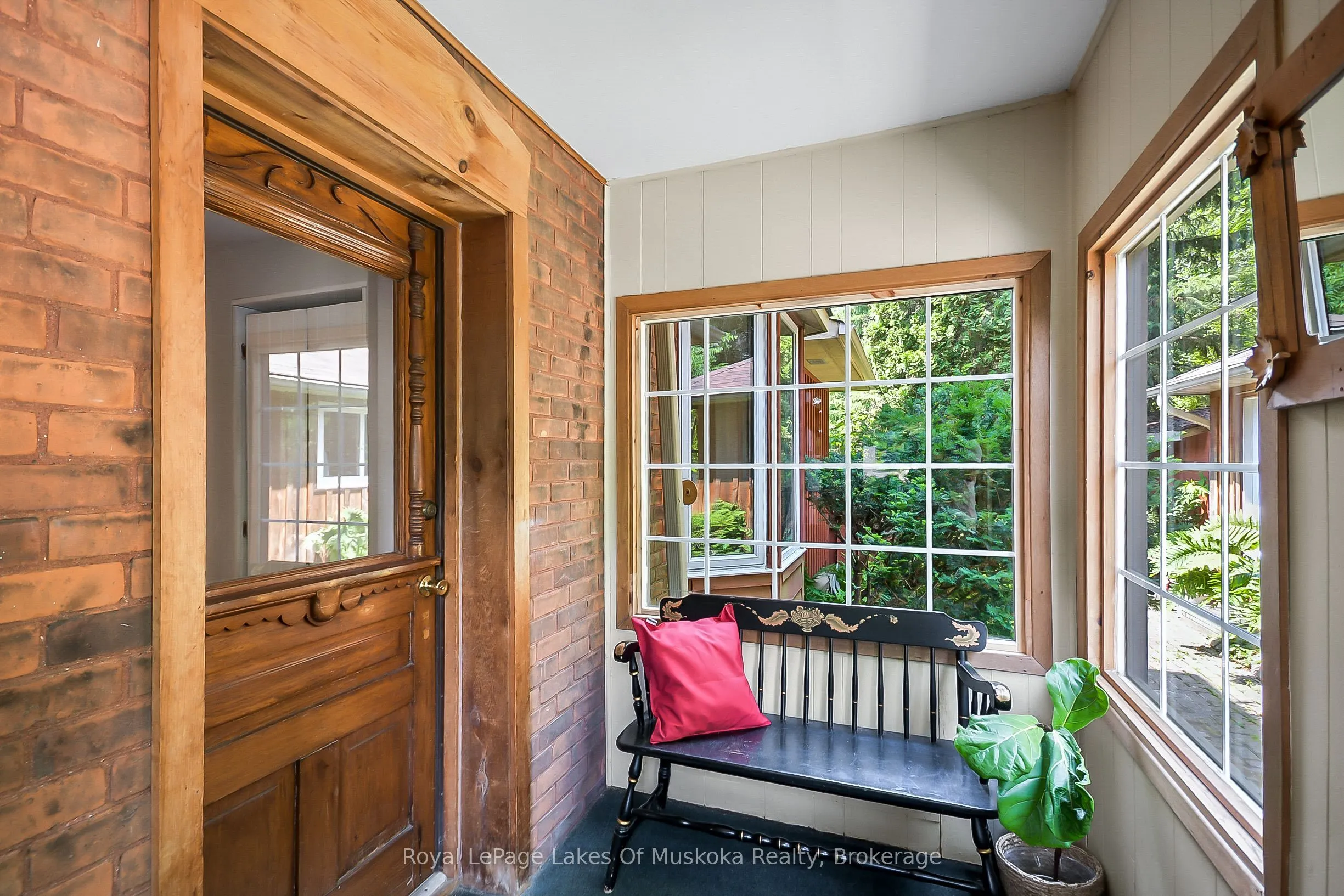 98 Muskoka Road