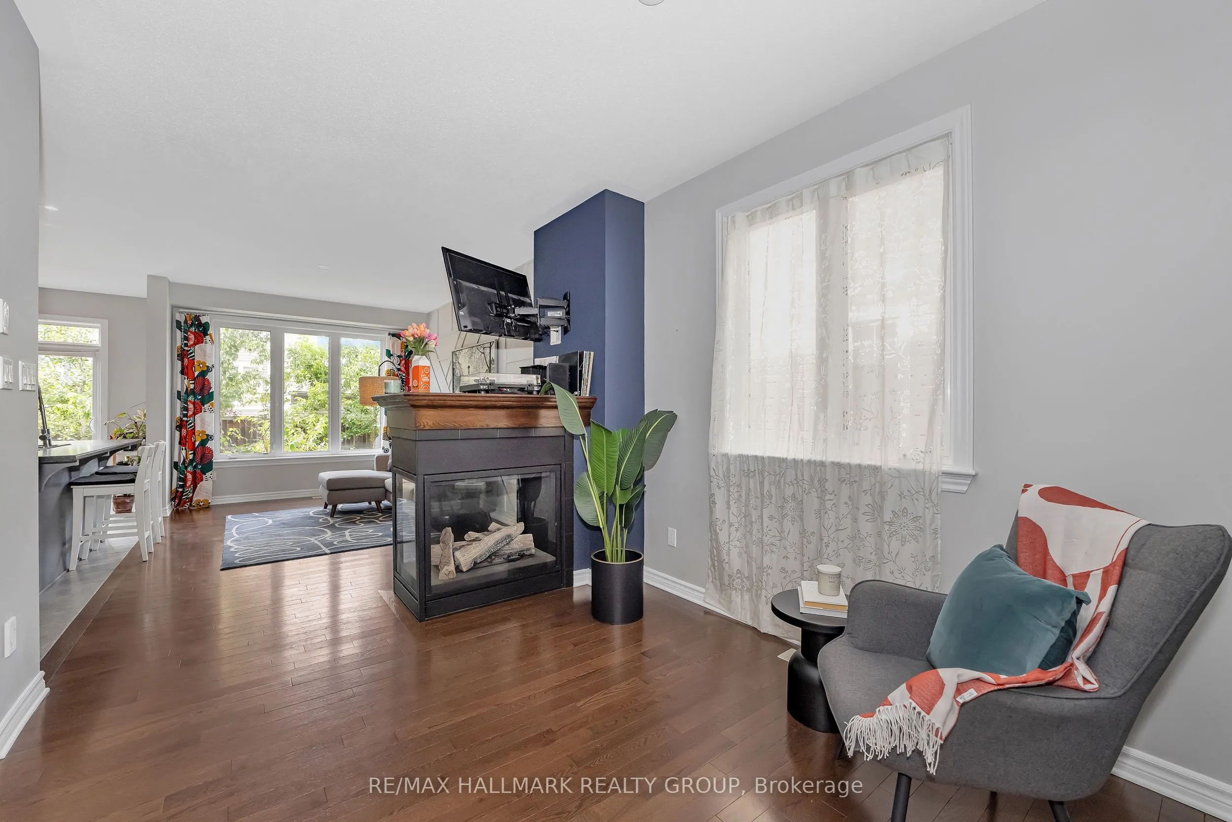 771 Hazelnut Crescent