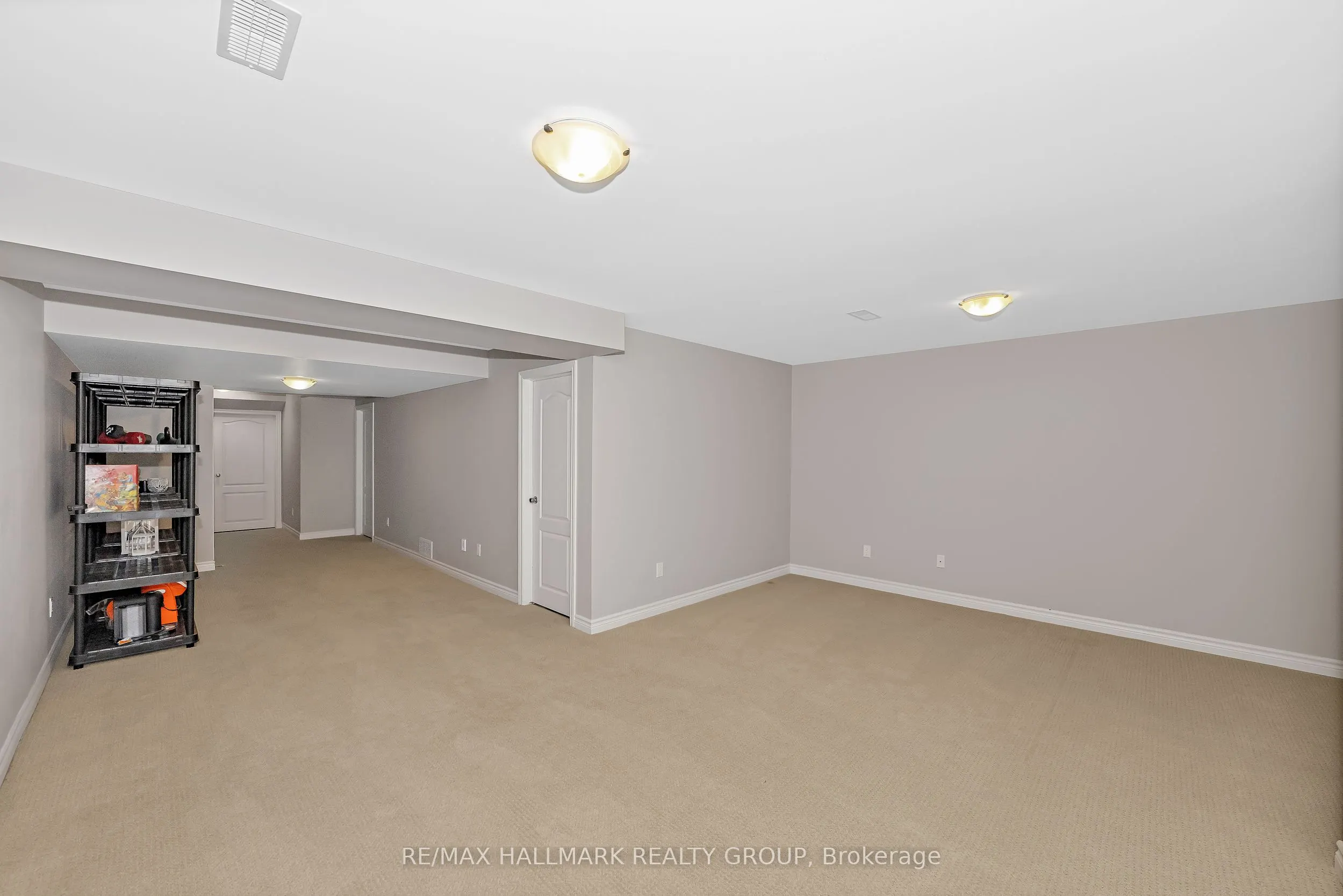 771 Hazelnut Crescent