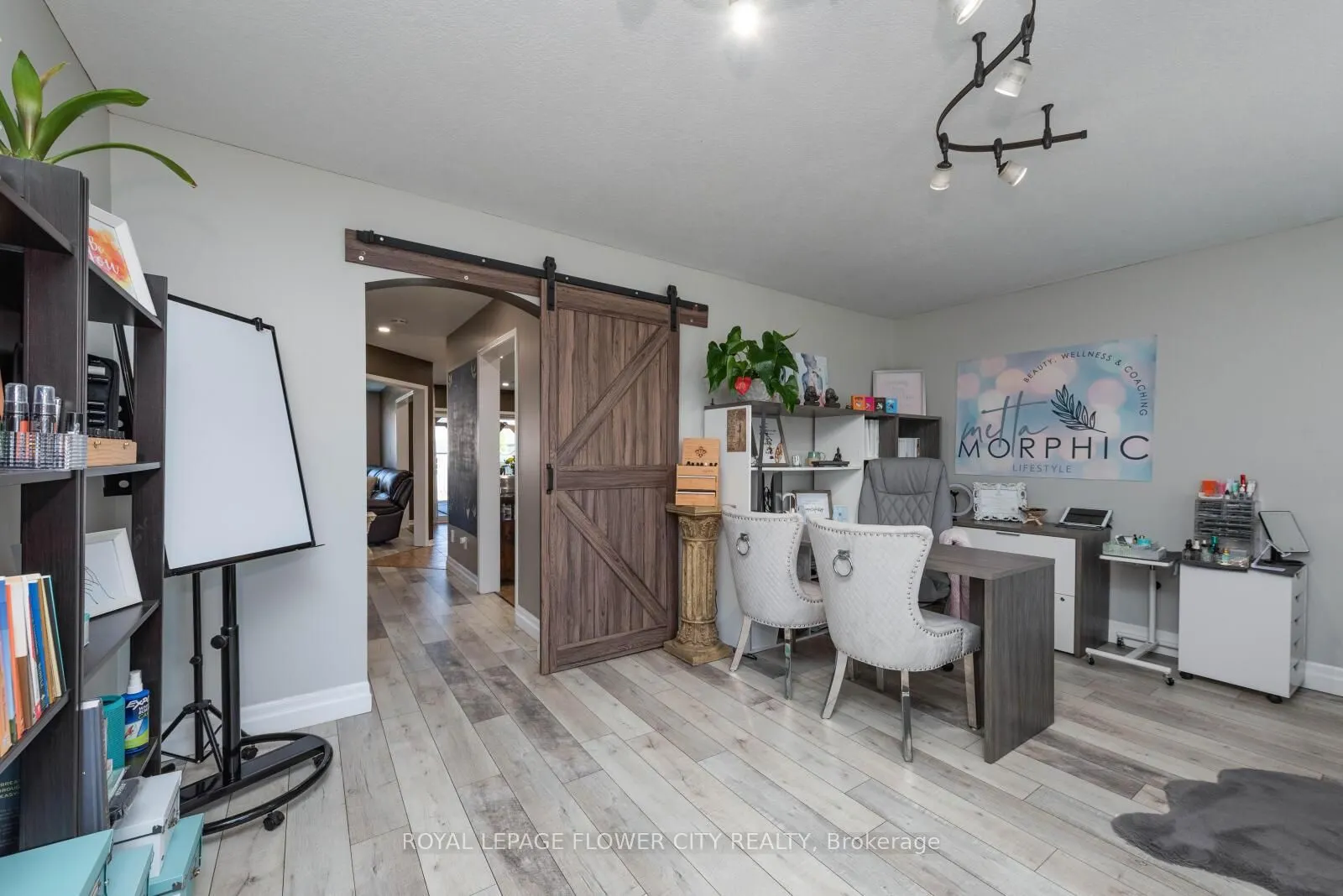 200 Hunter Way, #Main & Upper