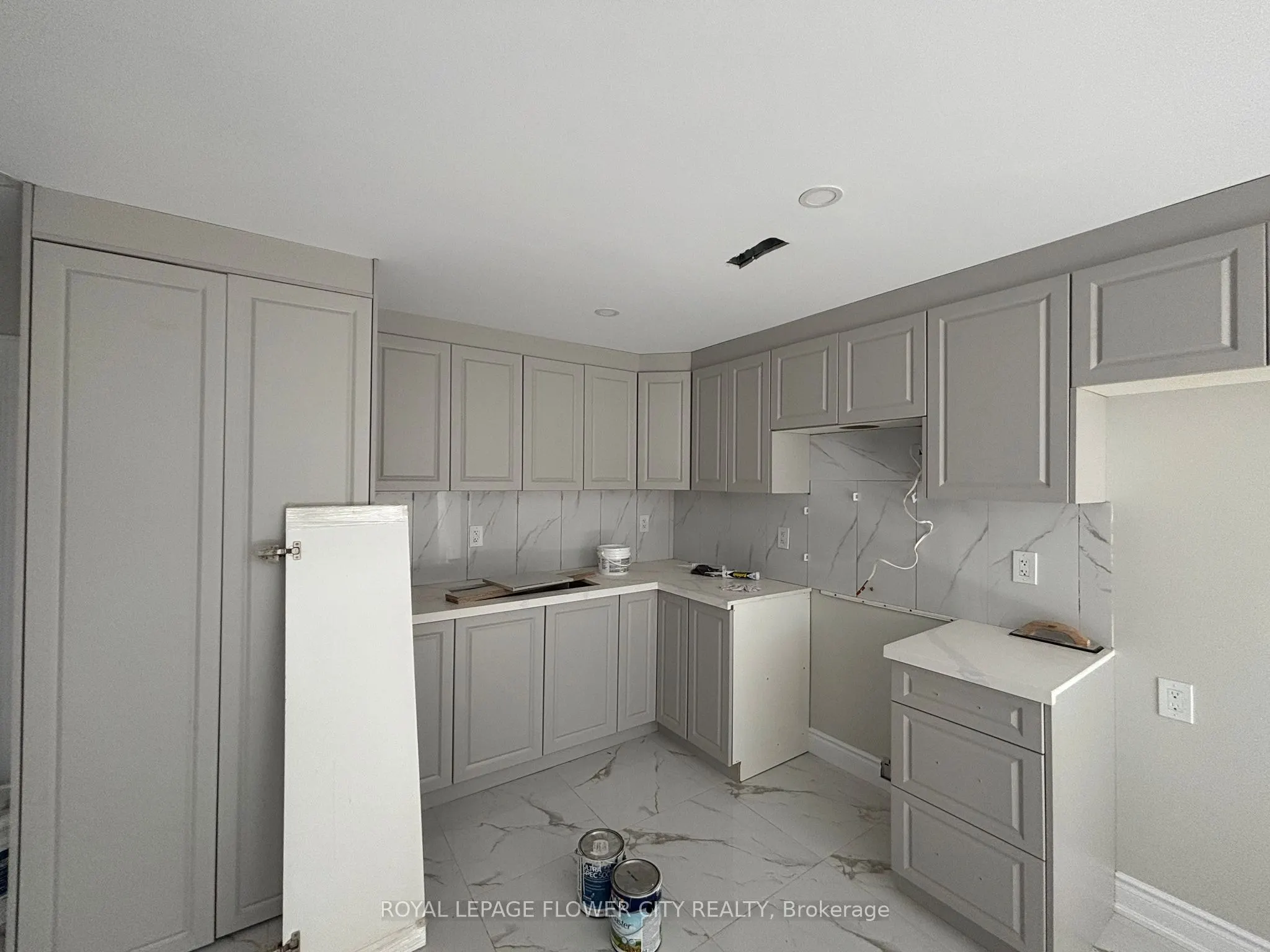 200 Hunter Way, #Basement