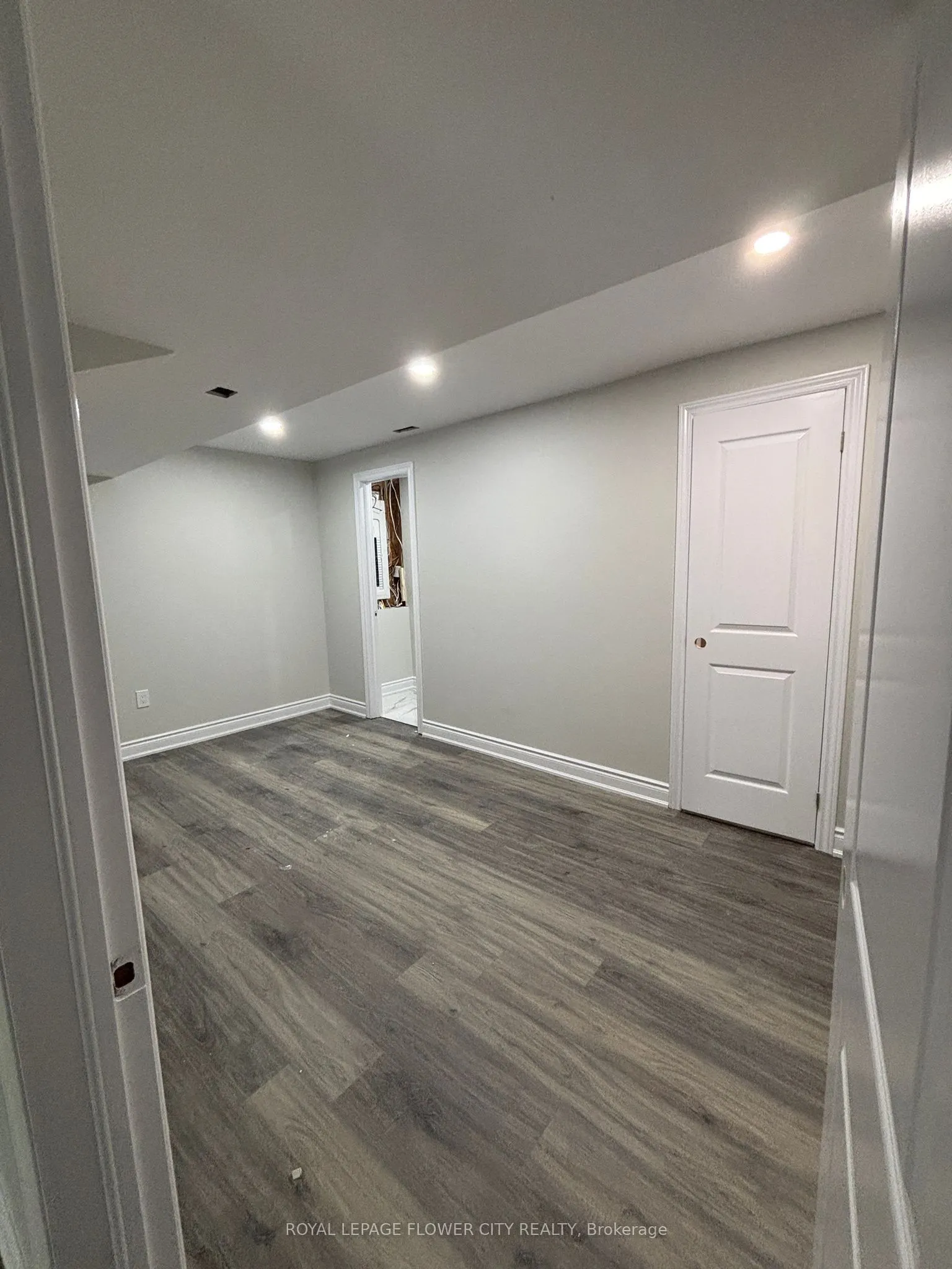 200 Hunter Way, #Basement